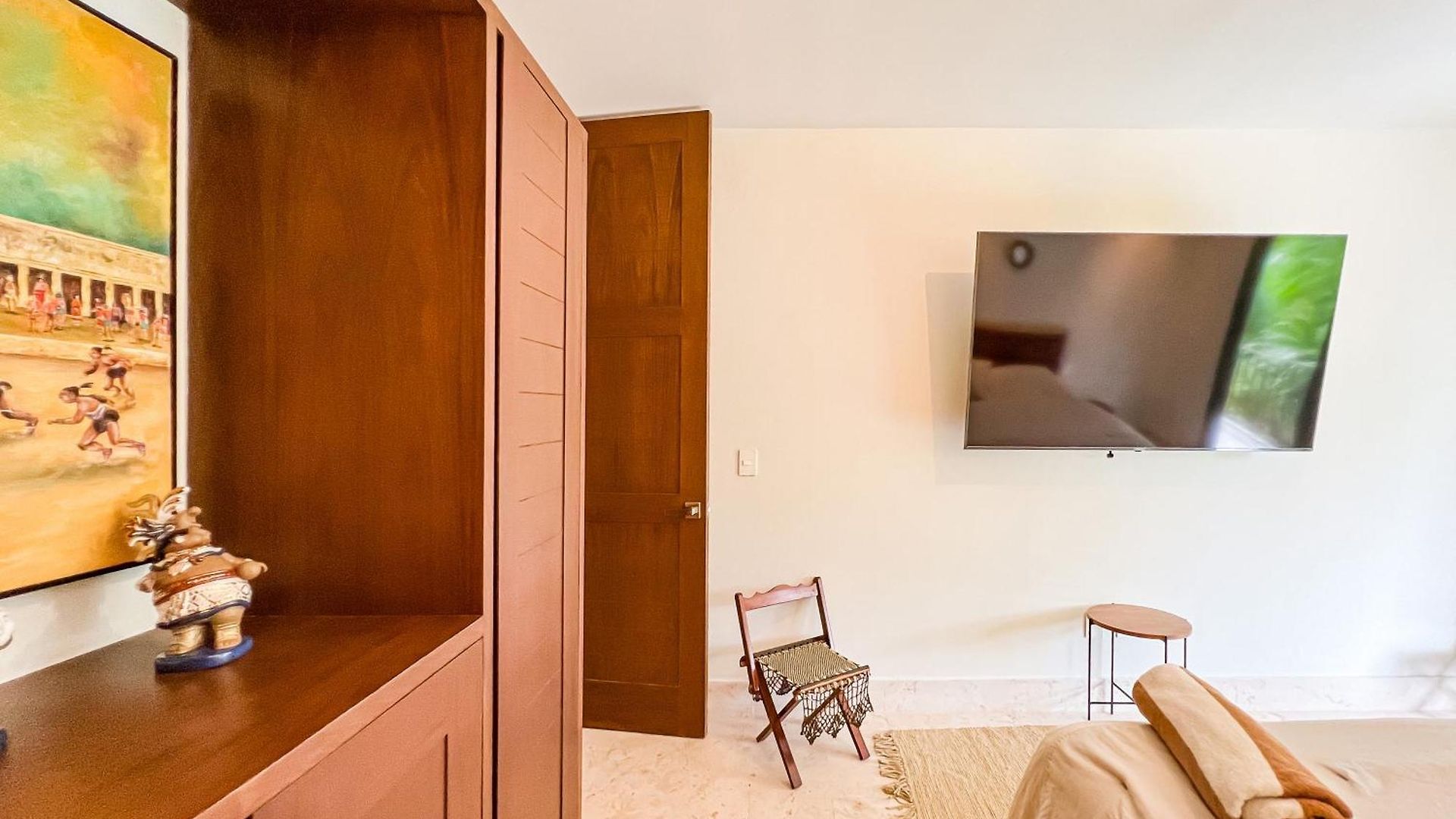 Apartment Stylish Mexican Interior Ph- Private Rooftop -gated Community