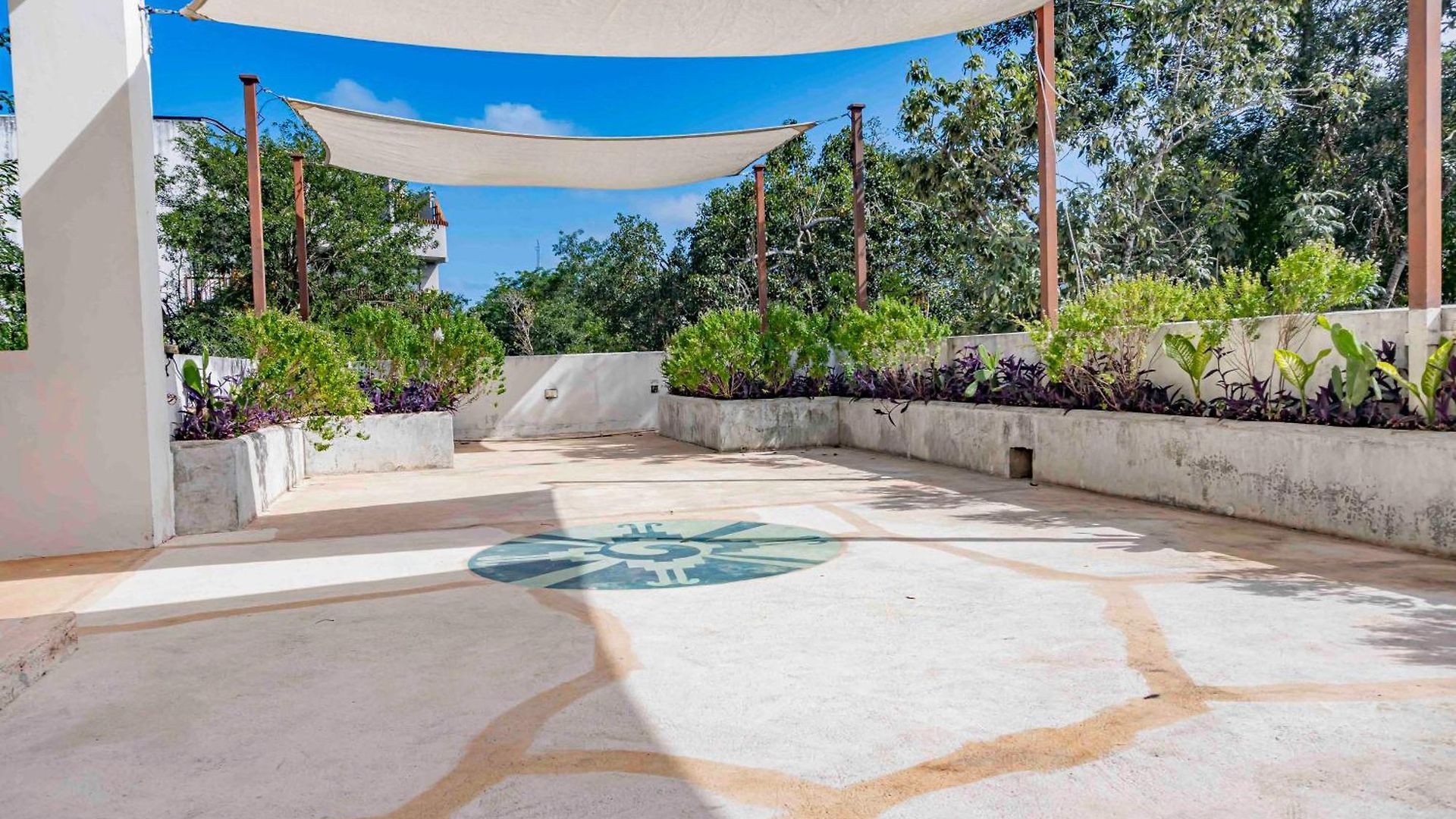 Niik Tulum