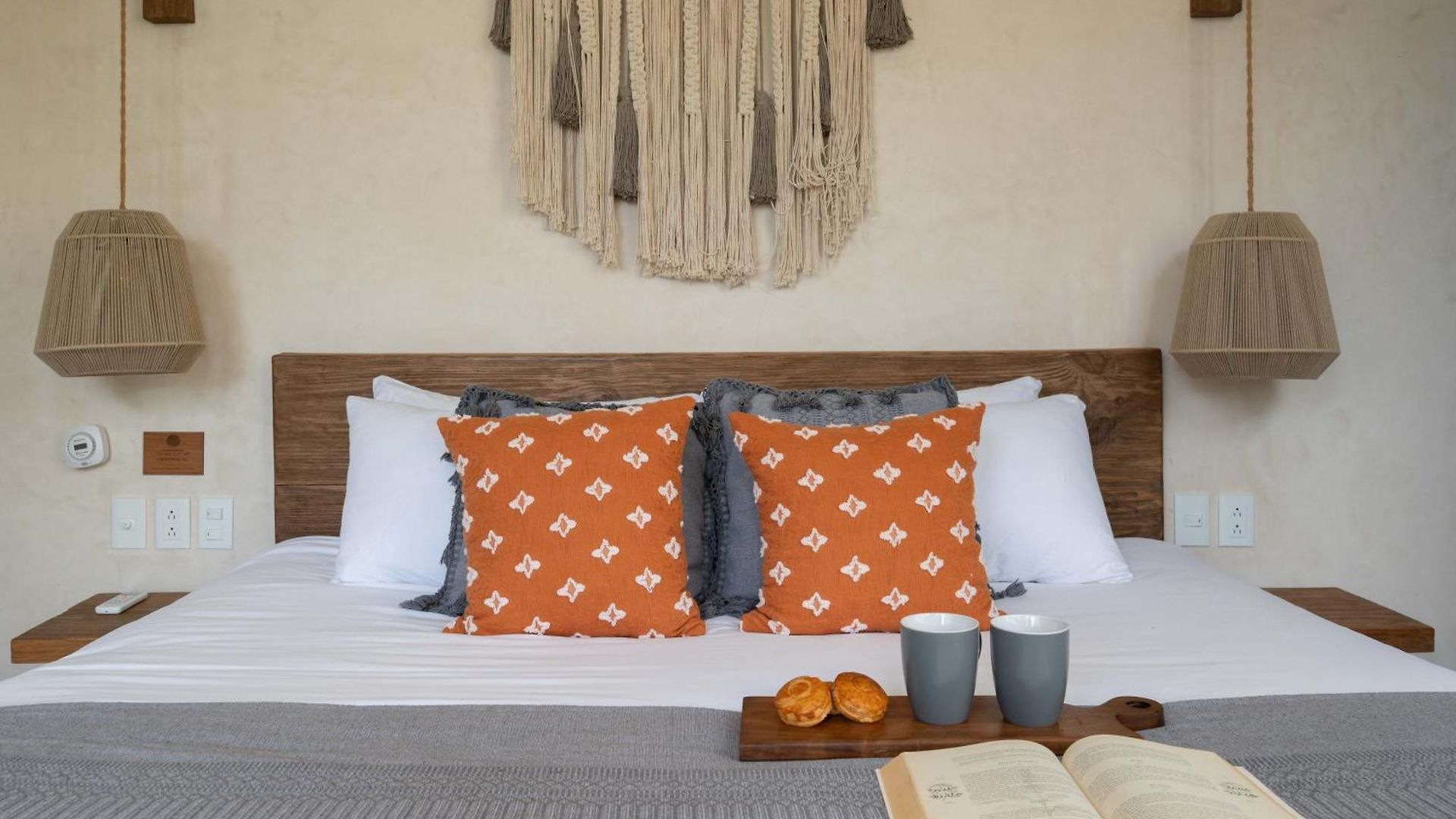 Villa Bohemian Bliss With Private Pool & Concierge 1a *