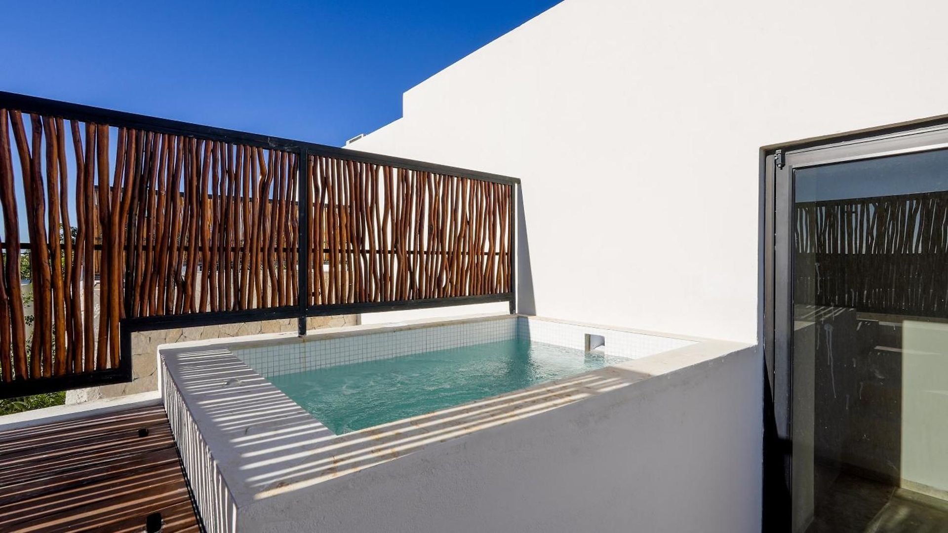 Сasa de vacaciones Divine House With Private Roof And Pool Only 1km From The *
