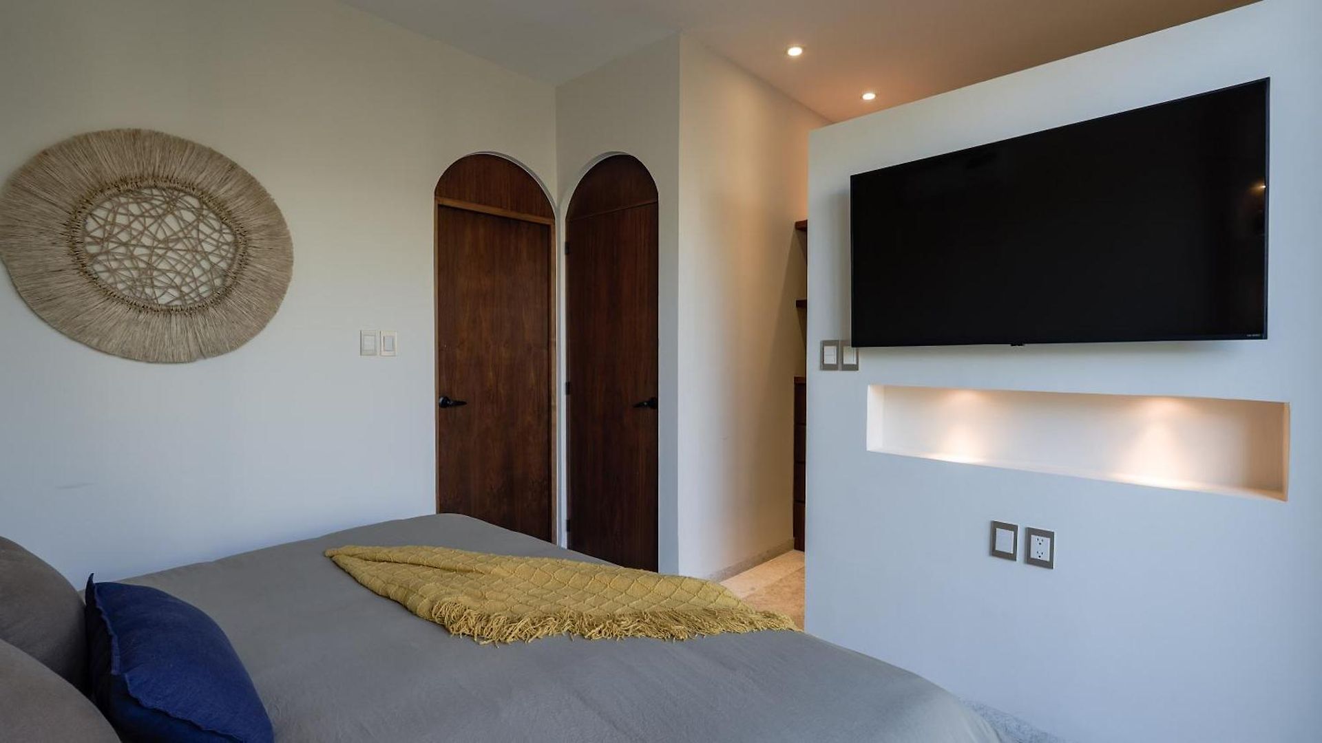 Divine House With Private Roof And Pool Only 1km From The Сasa de vacaciones