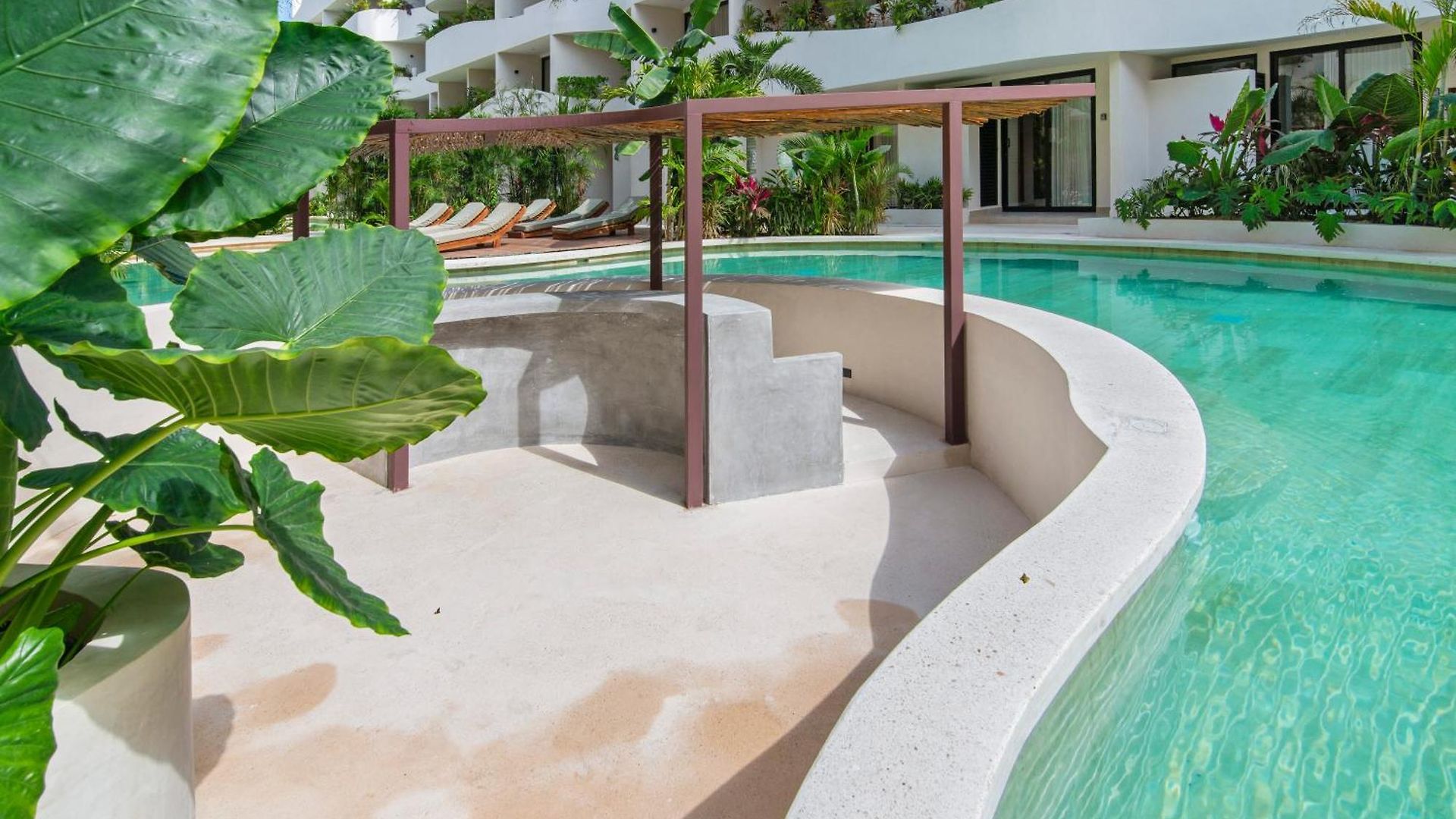 Guest - Elements Tulum