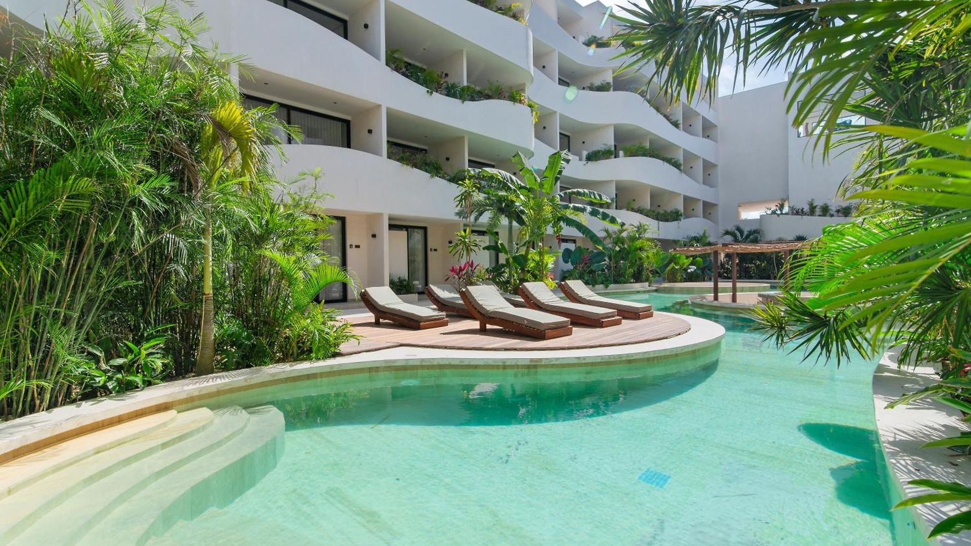 Guest - Elements Hotel Tulum