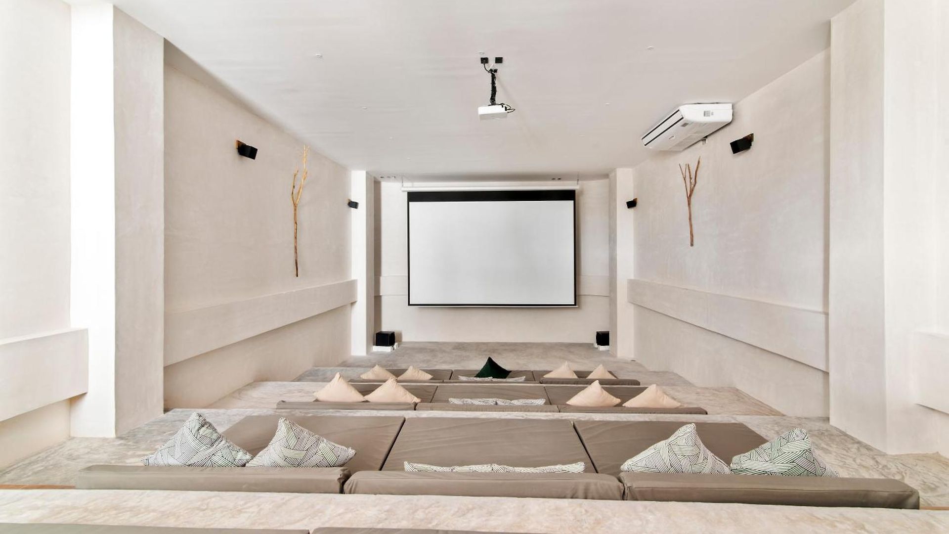Guest - Elements Tulum