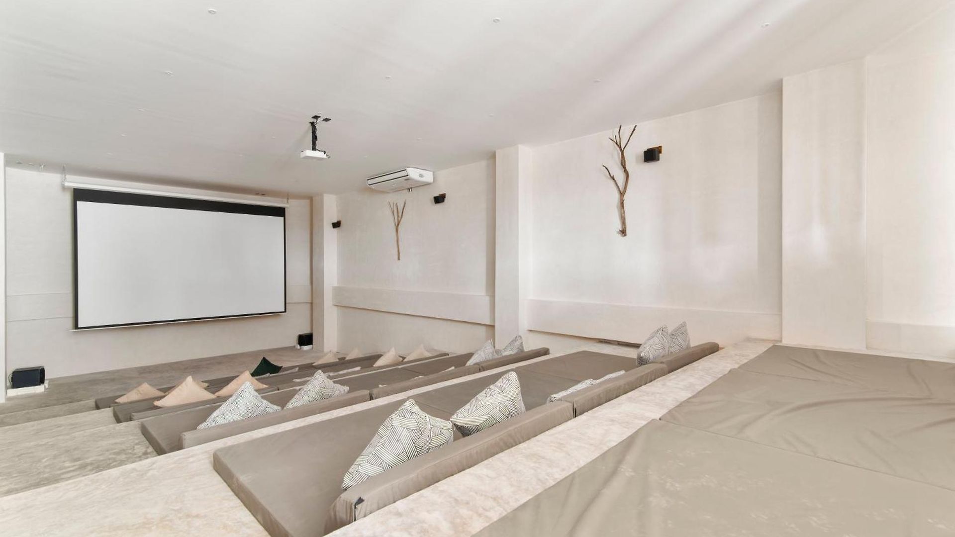 Guest - Elements 4* Tulum