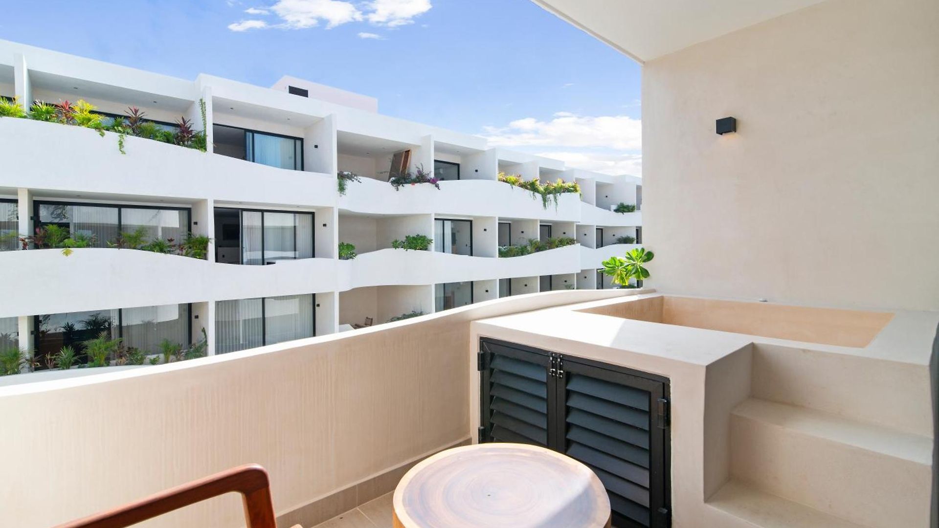 Guest - Elements 4* Tulum