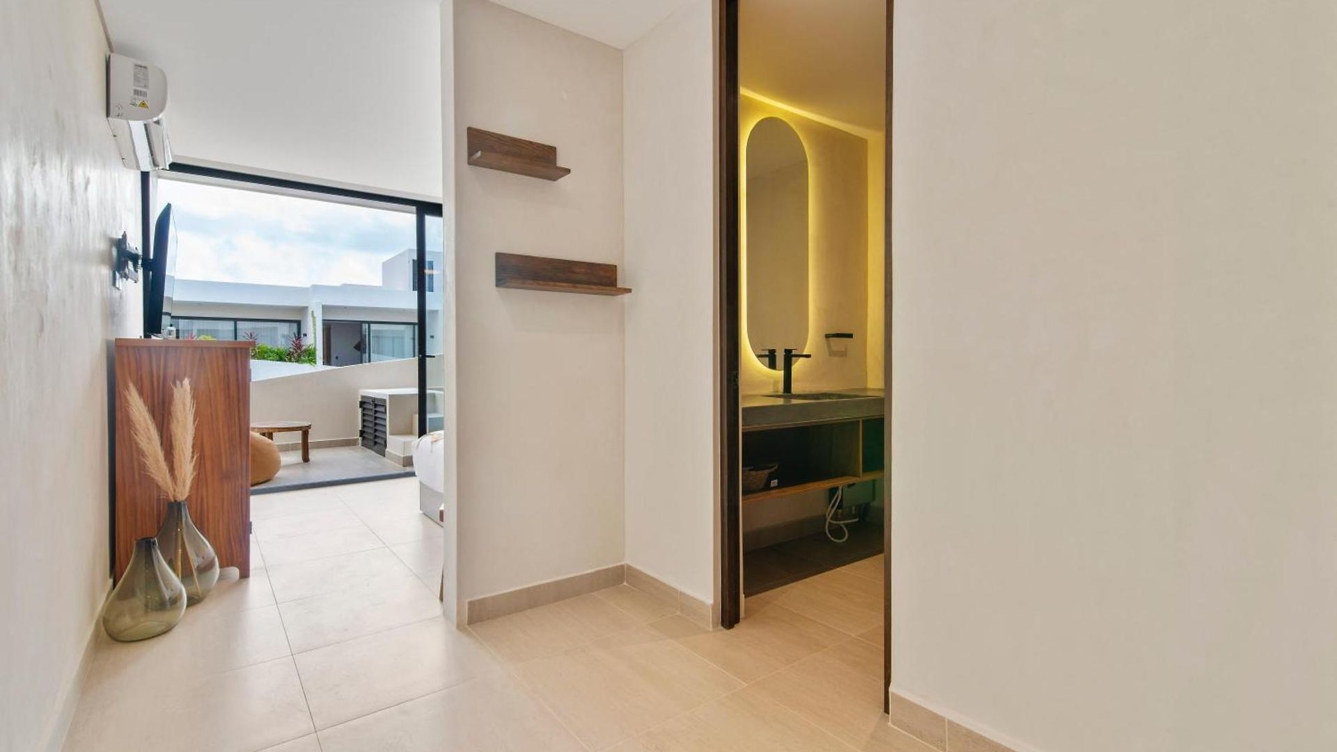 Guest - Elements Hotel 4*