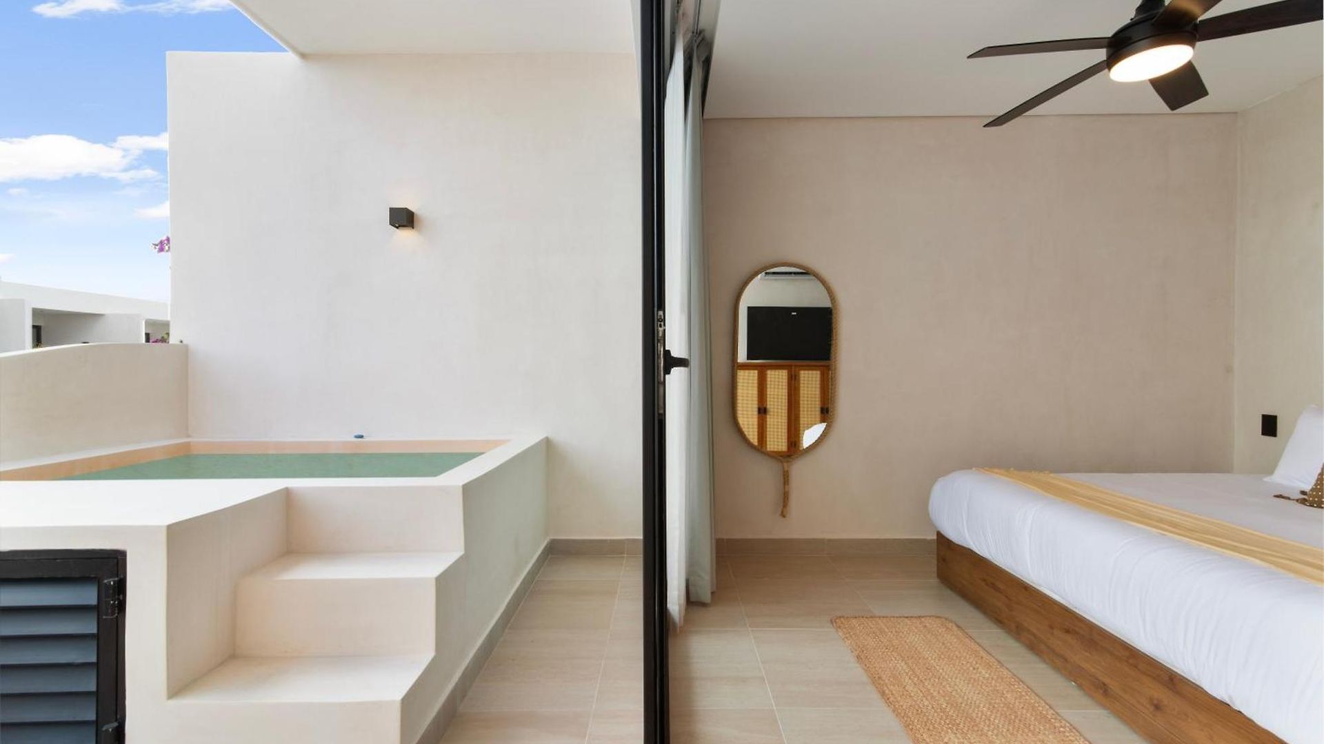 Guest - Elements Hotel 4*