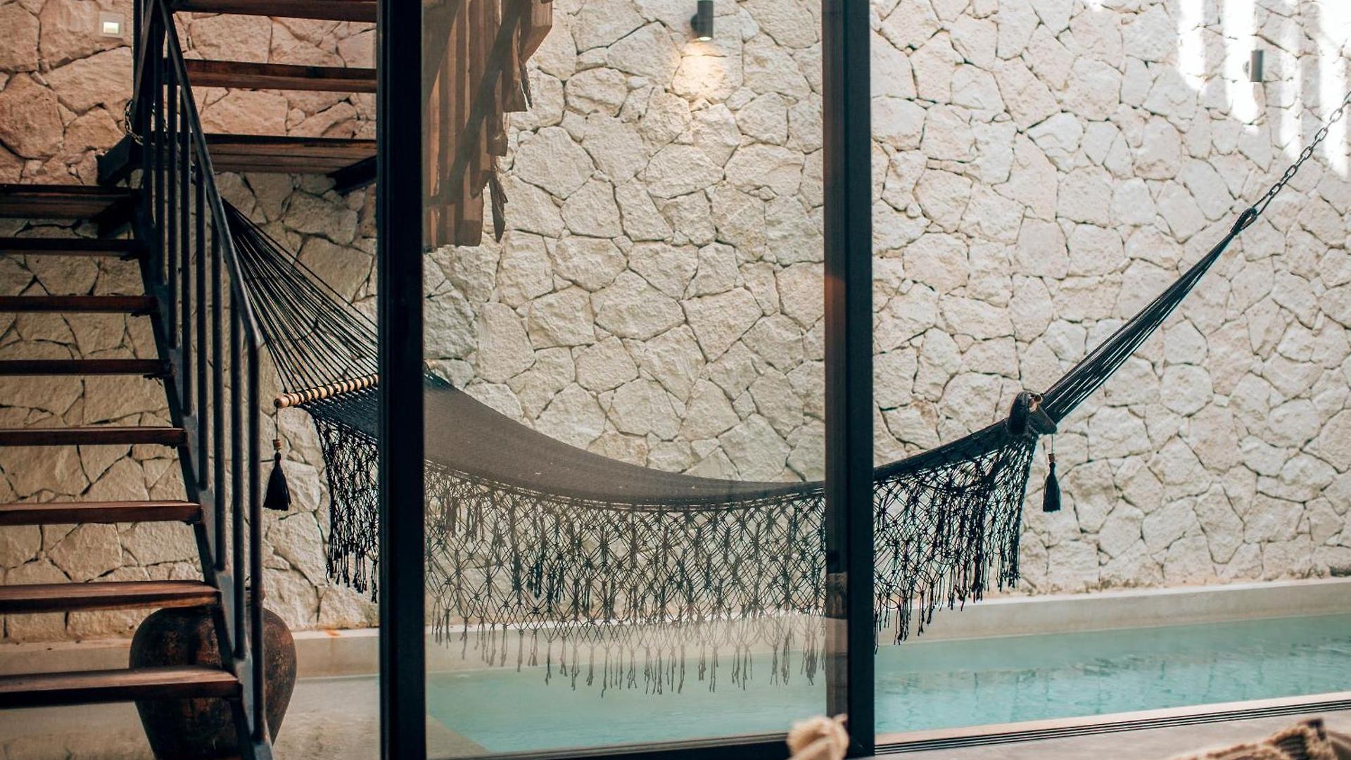 Jungle Rooftop -priv Pool-bathtub-jacuzzi 2a *