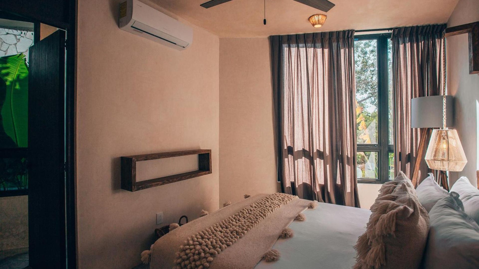 Jungle Rooftop -priv Pool-bathtub-jacuzzi 2a Villa *