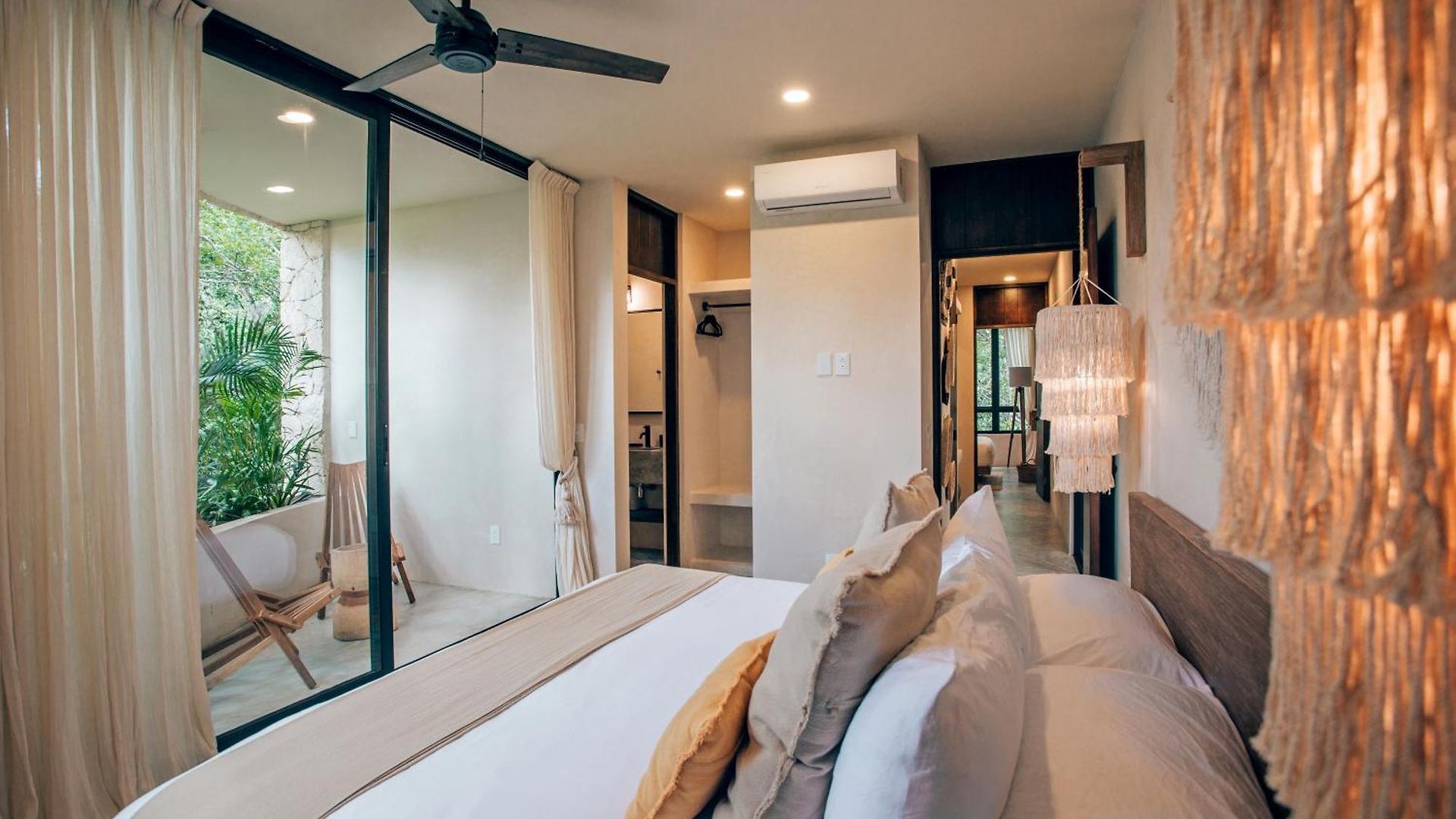 Luxury Jungle Villa-pvt Pool -100mbs- Concierge 8a Villa