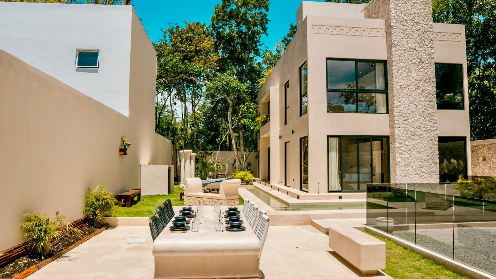 Picasso Villa Tulum