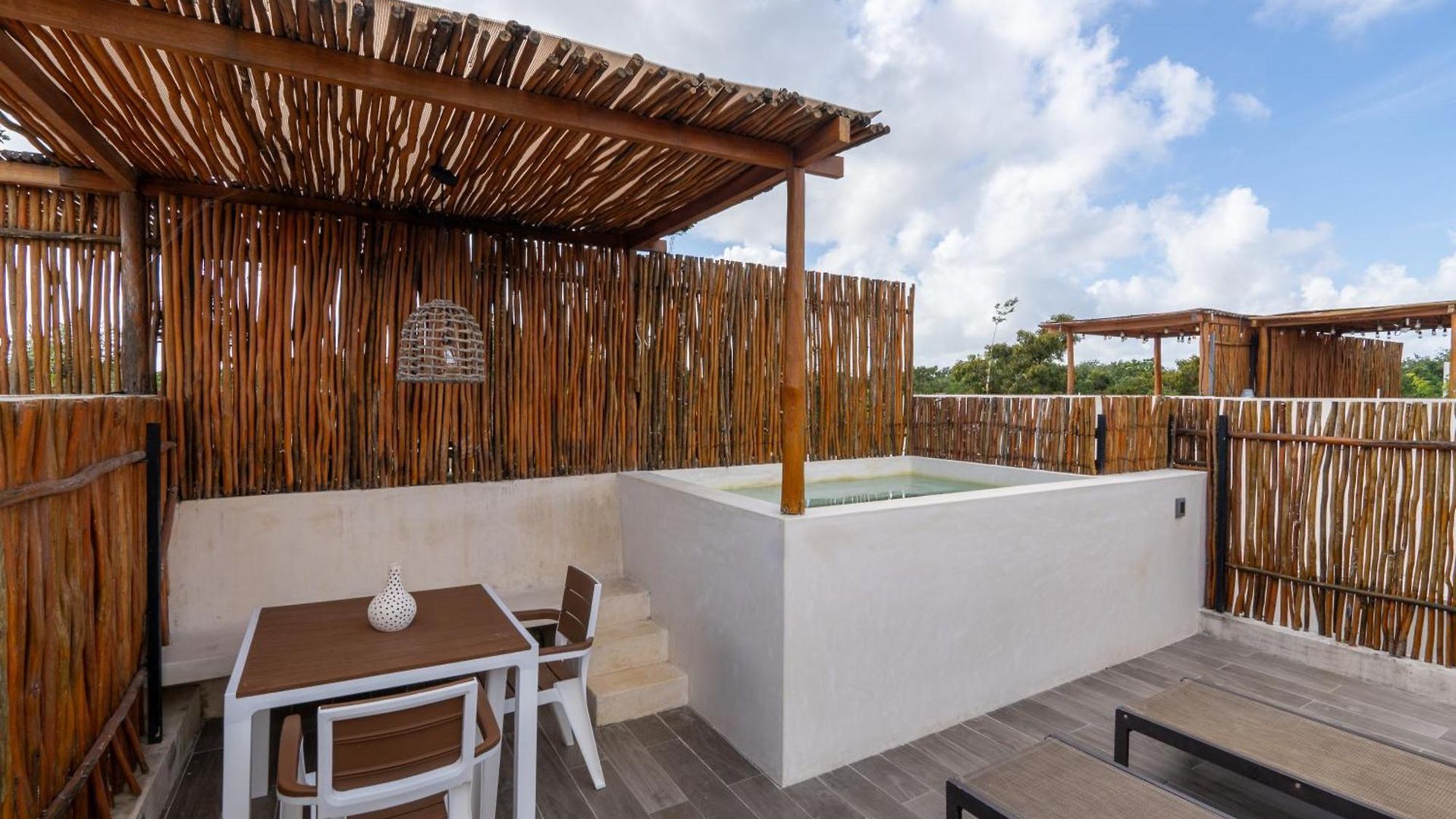 Villa Moonstone - With Private Pool And 24hrs Security & Club Access