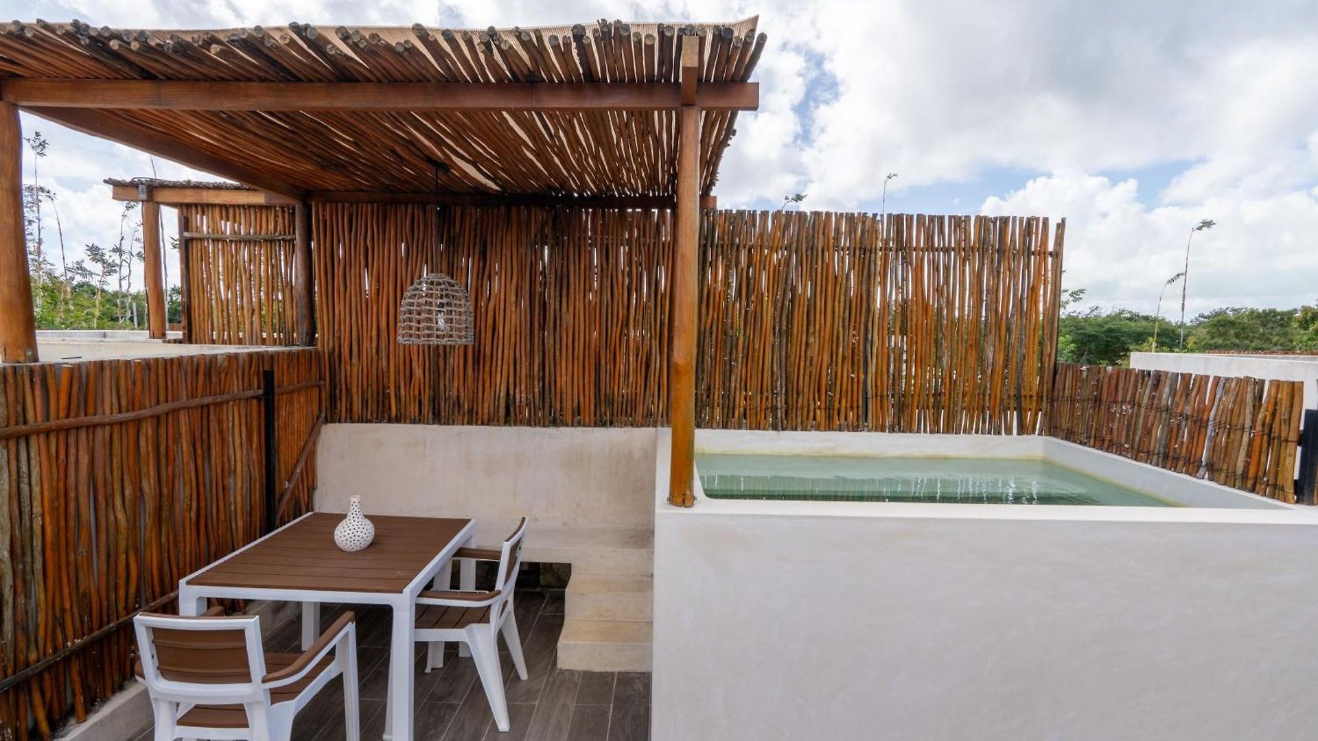 Moonstone - With Private Pool And 24hrs Security & Club Access Villa
