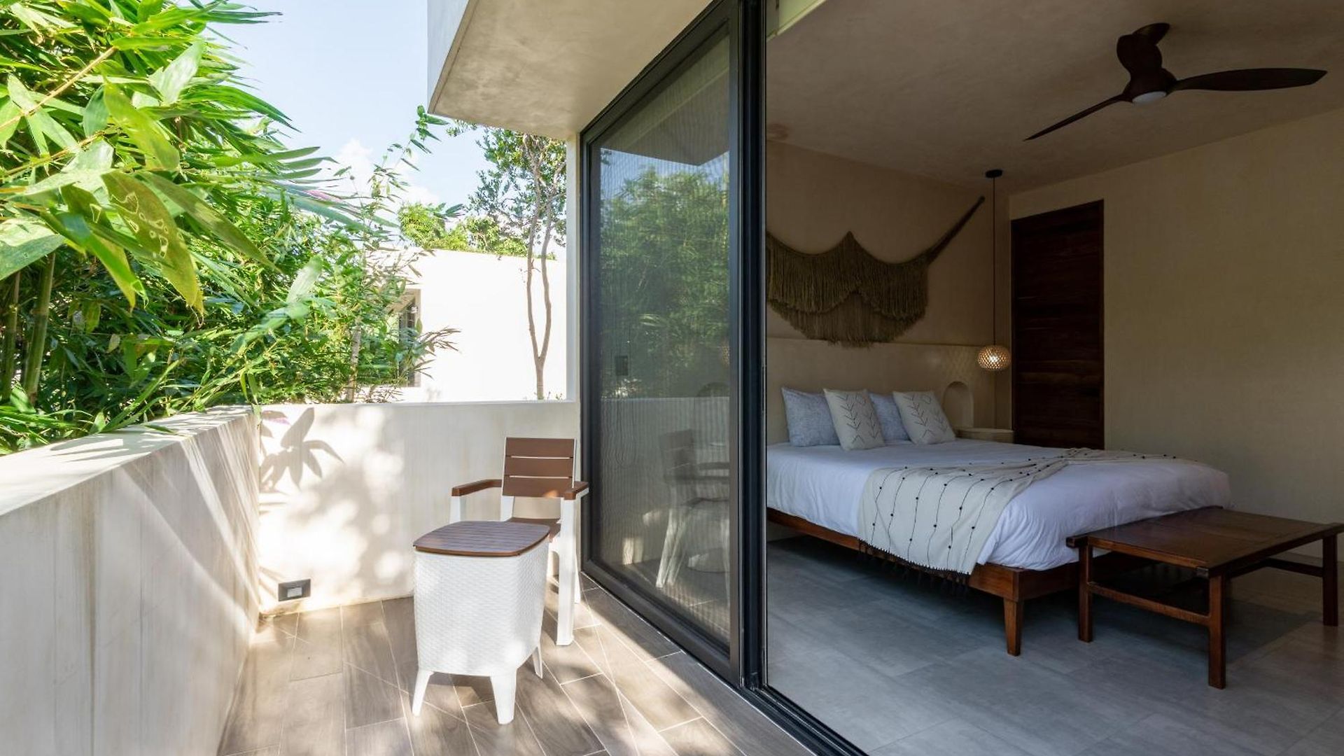 Villa Moonstone - With Private Pool And 24hrs Security & Club Access