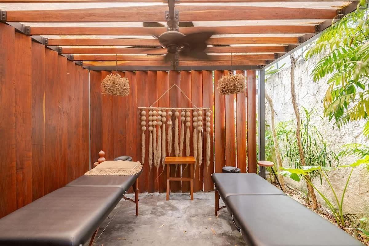 Bambu Con Alberca Privada En Villa