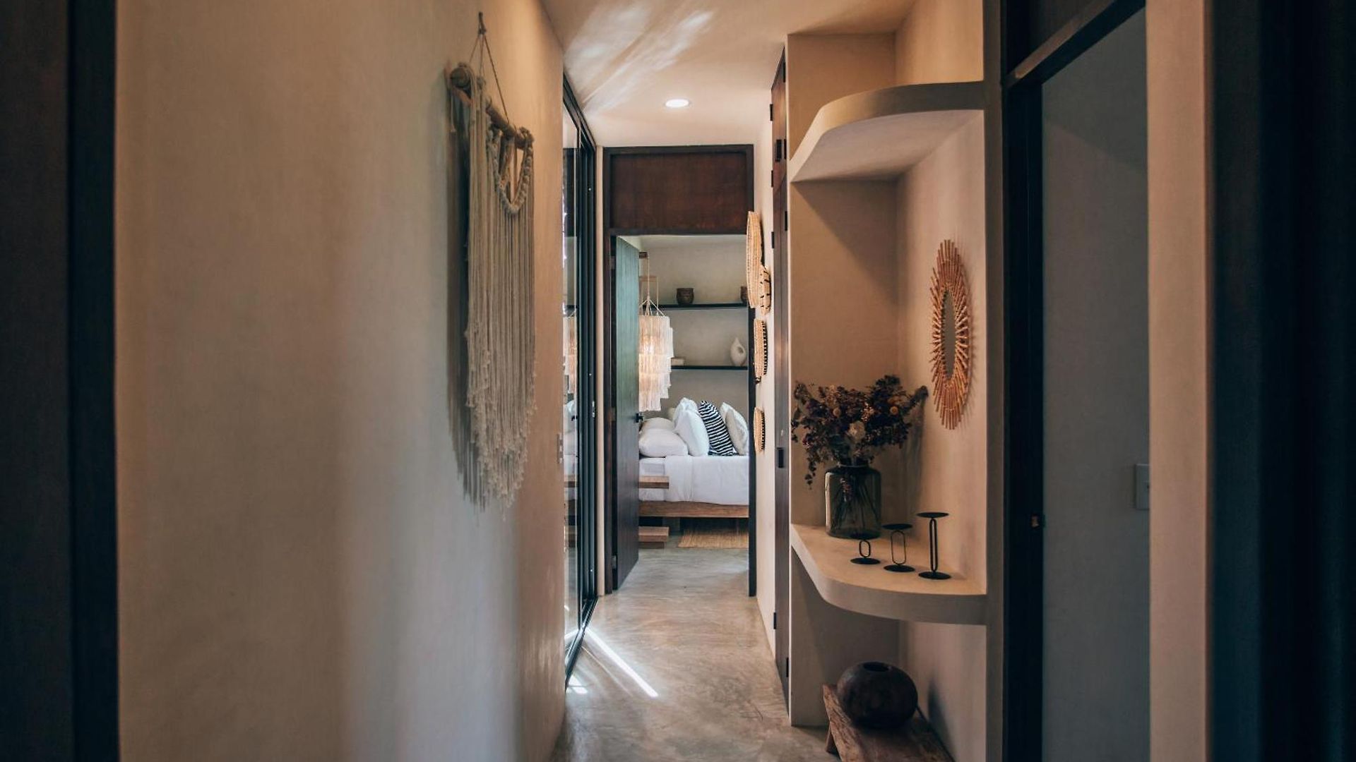 Boho Jungle - Pvt Pool -100mbs- Concierge 7a Villa