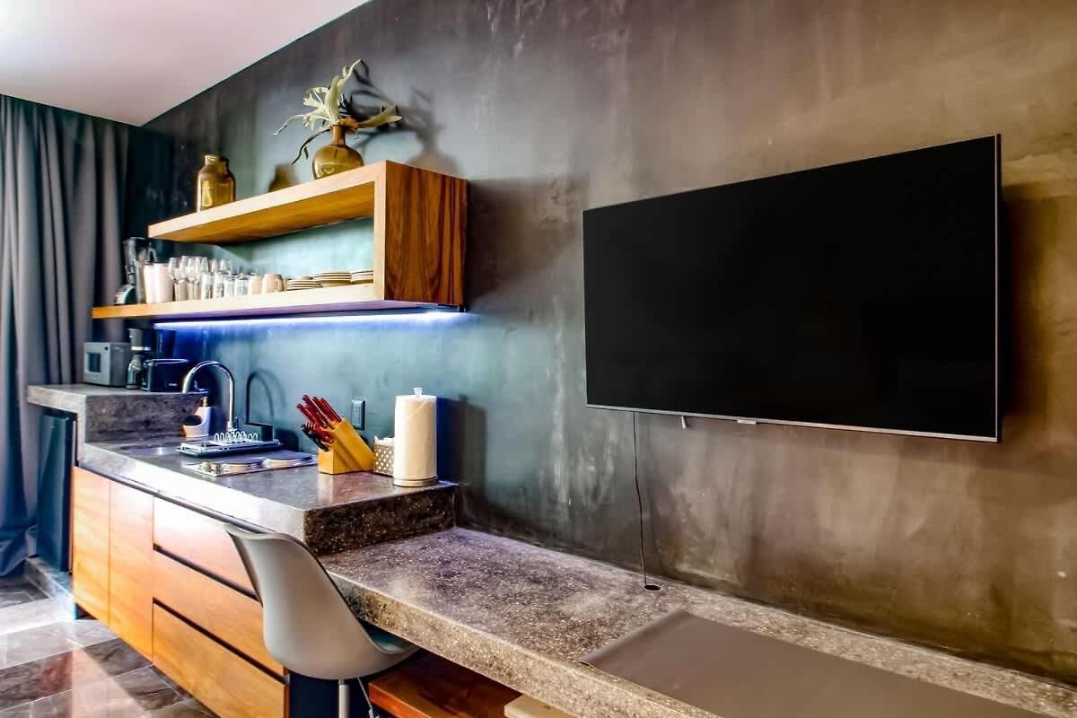 Main Street To The At Coba Av Apartment