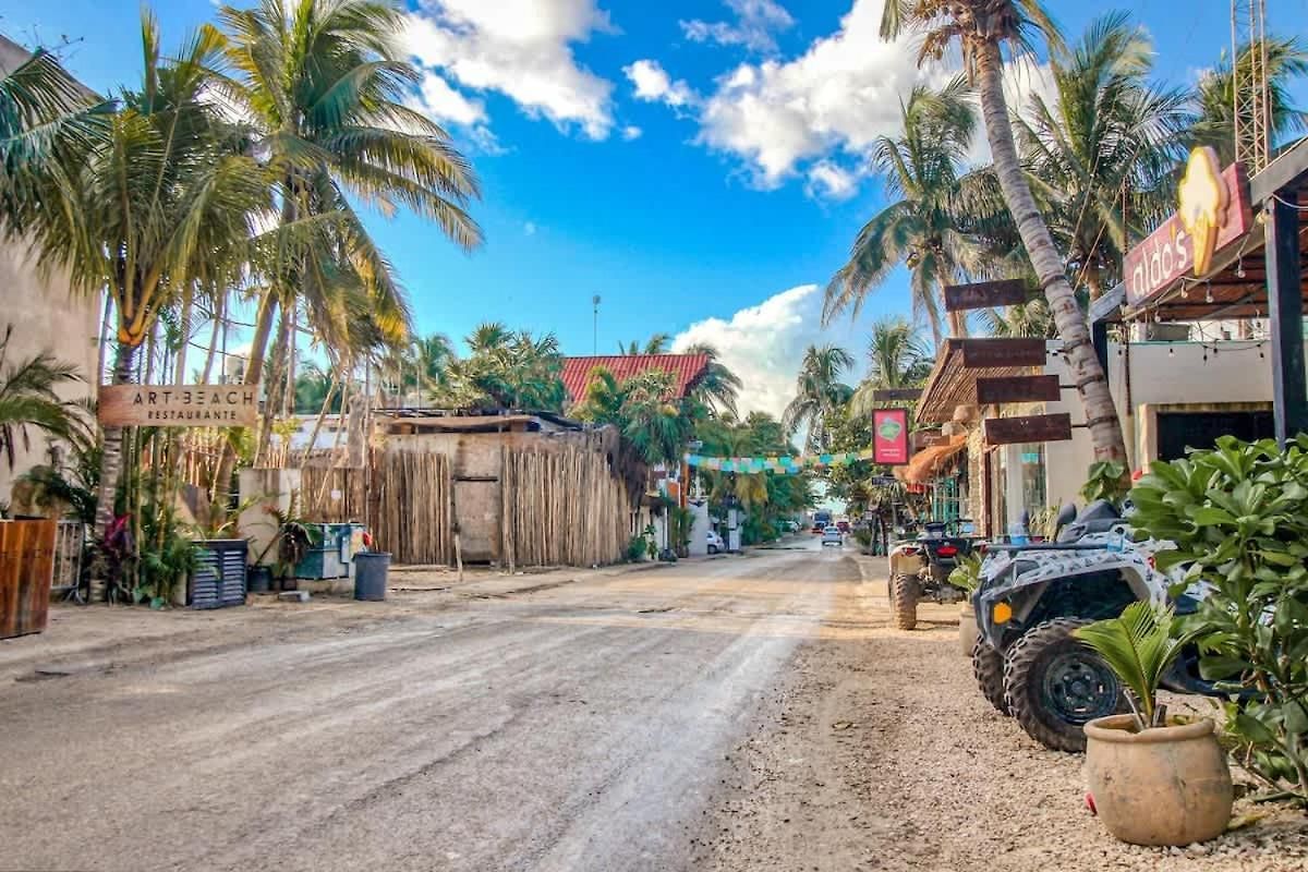 Location And 3 Pools * Tulum