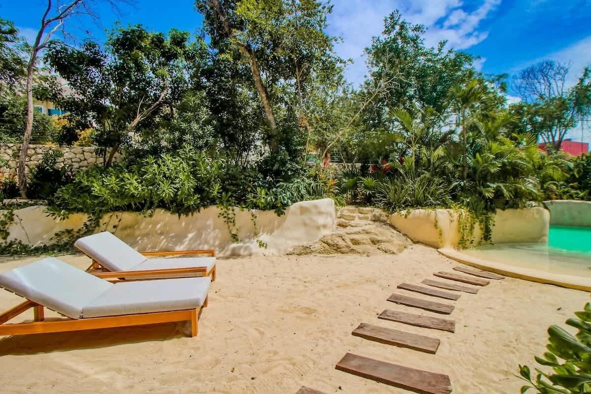 Location And 3 Pools *