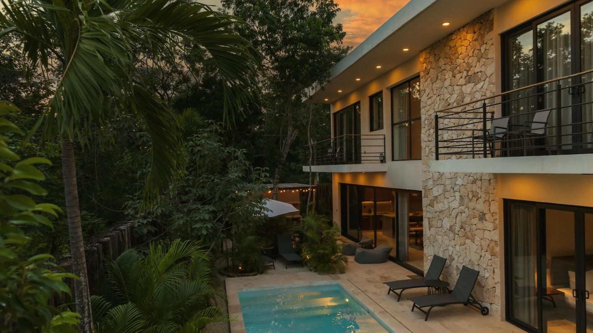 Casa Laak, Luxury Villa, 5 Bedroom 7 Bt, Heated Pool Villa