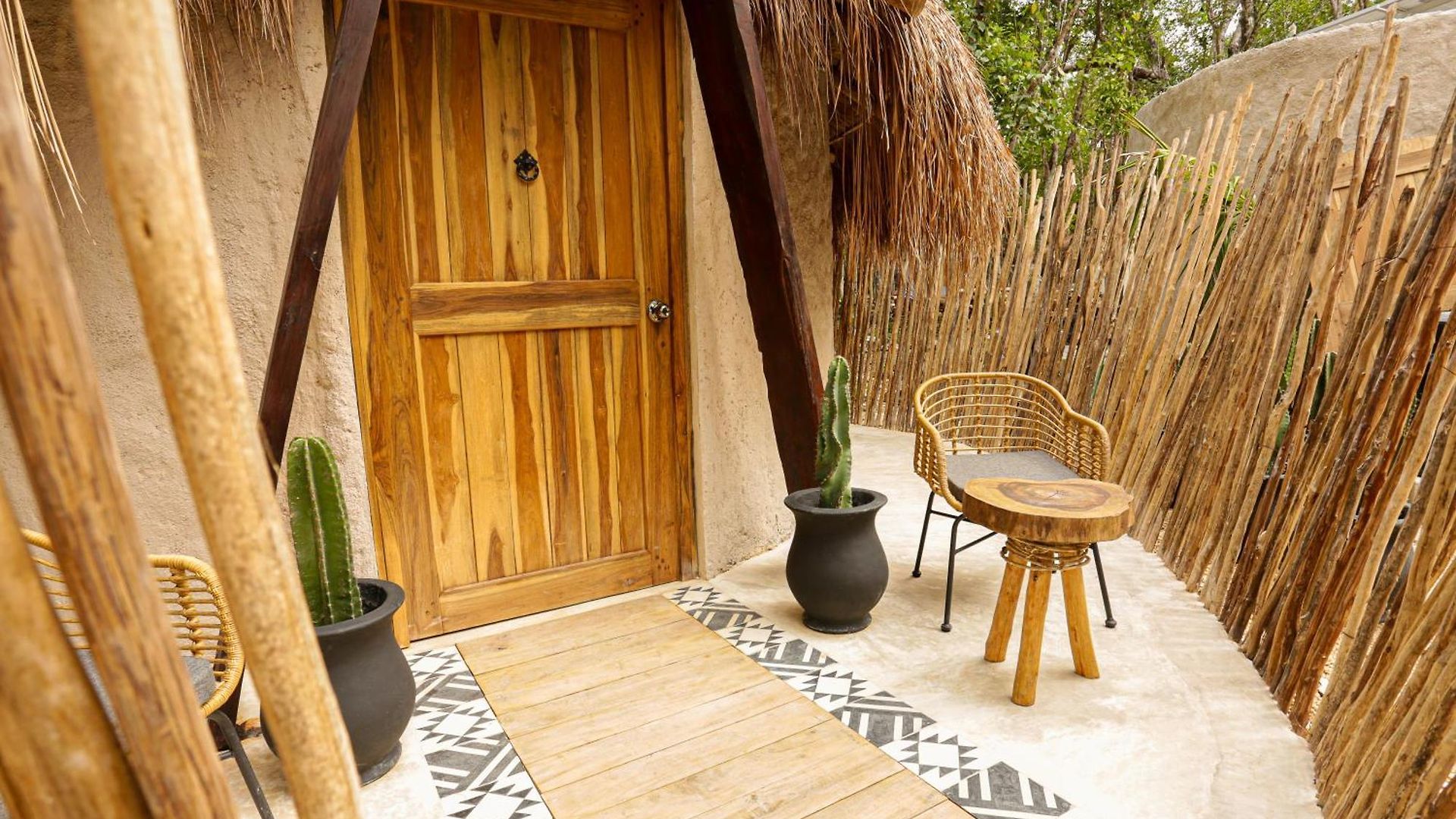 The Yellow Nest Hotel Tulum