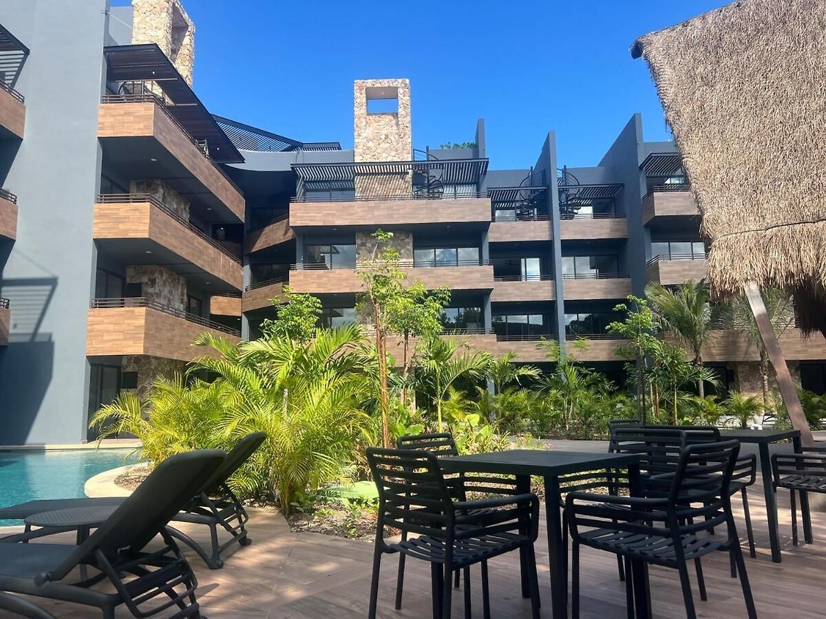 Apartamento Exclusivo! 2 Dormitorios, 4 Camas, De 1 A 6 Huéspedes Con Terraza Directo A La Alberca Y Otra Alberca Azotea Wifi , Gym , Sauna, Elevador Y Mas!!!