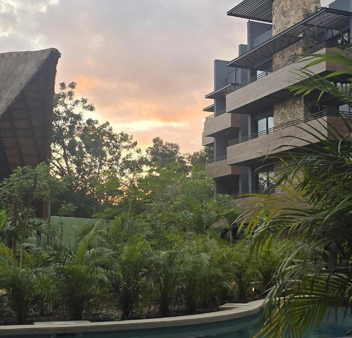 Apartamento Exclusivo! 2 Dormitorios, 4 Camas, De 1 A 6 Huéspedes Con Terraza Directo A La Alberca Y Otra Alberca Azotea Wifi , Gym , Sauna, Elevador Y Mas!!! Tulum