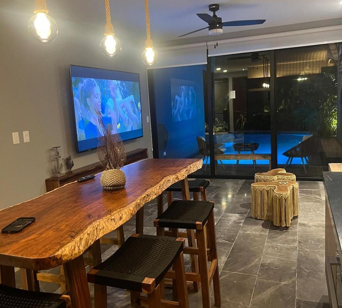 Exclusivo! 2 Dormitorios, 4 Camas, De 1 A 6 Huéspedes Con Terraza Directo A La Alberca Y Otra Alberca Azotea Wifi , Gym , Sauna, Elevador Y Mas!!! Apartamento