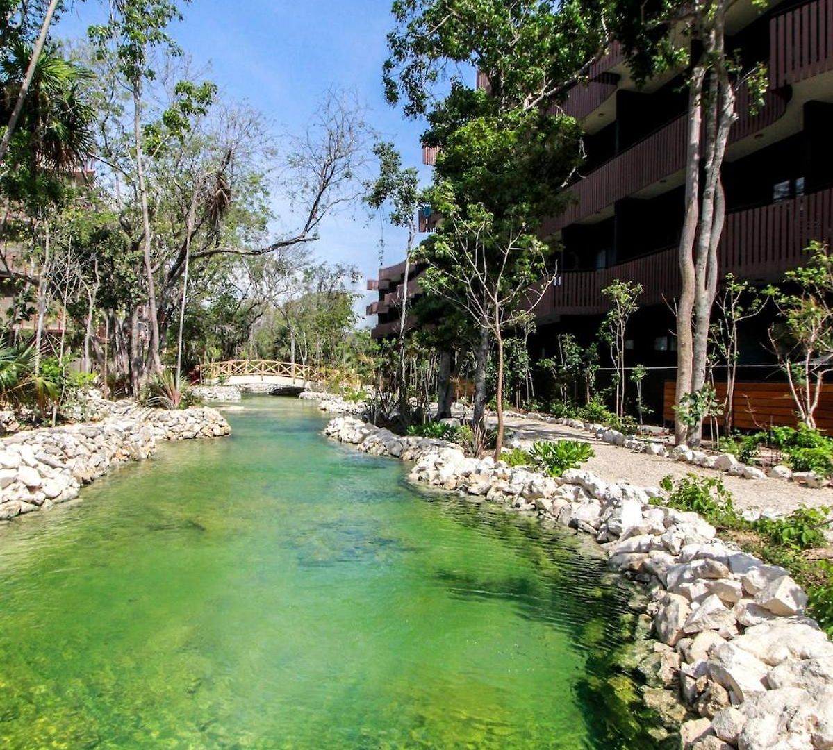 Close To The Beach,ground Floor, Jacuzzi, 1gb Wi-fi