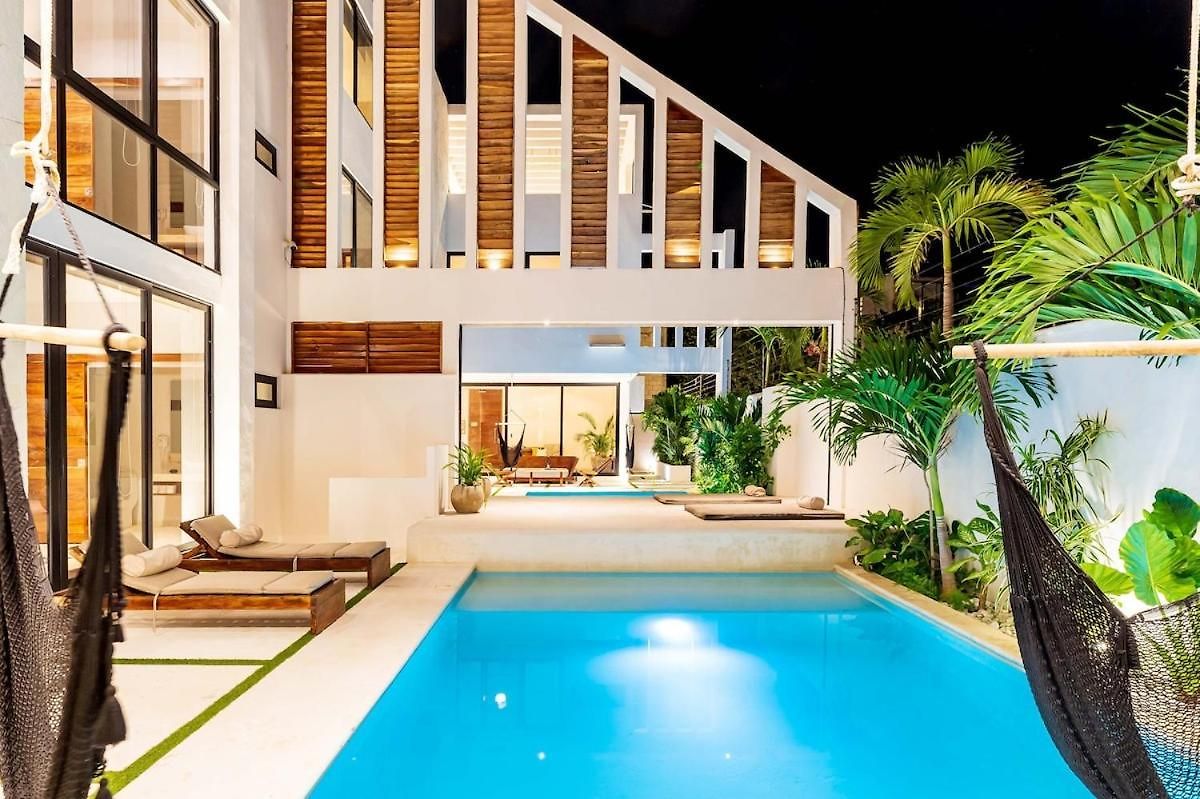 Casa Reyna And Casa Solesta 10 Bedroom Villa Tulum