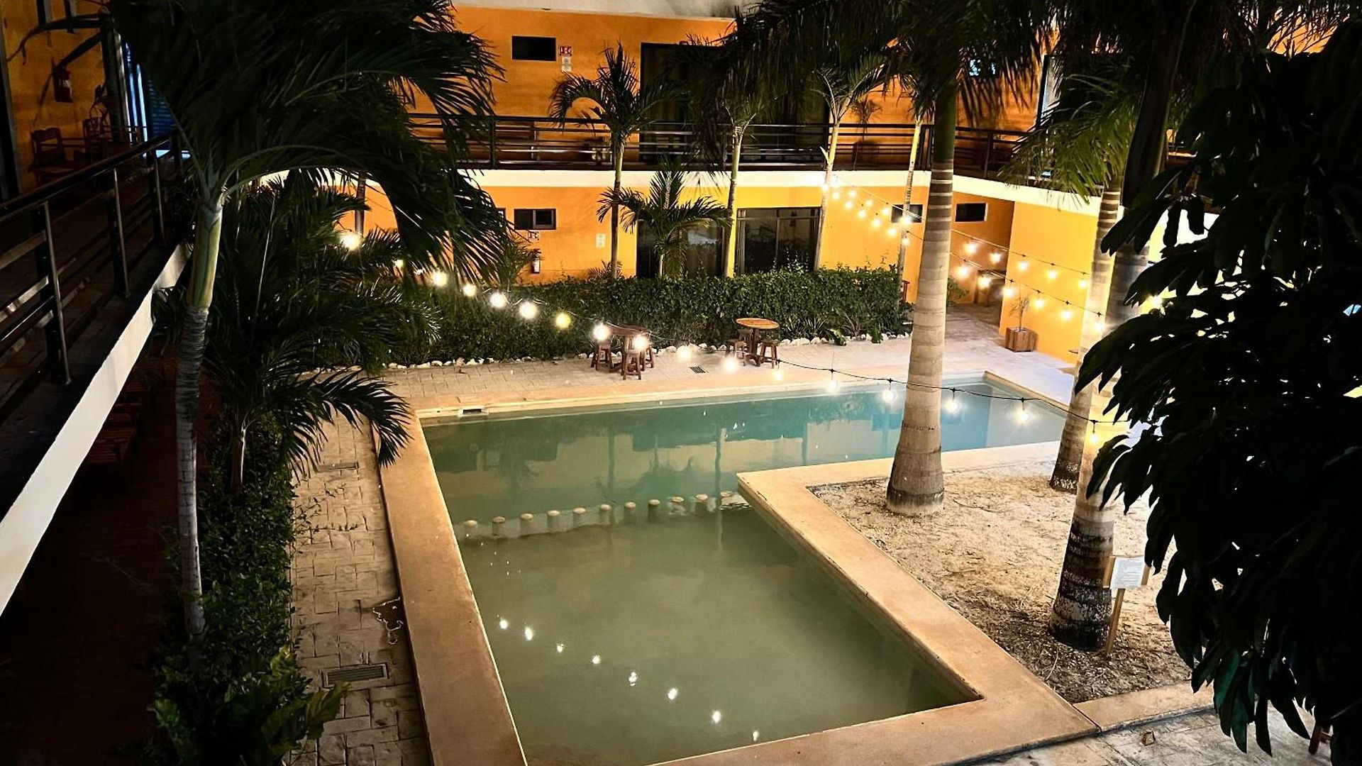 Iker Hotel 3*