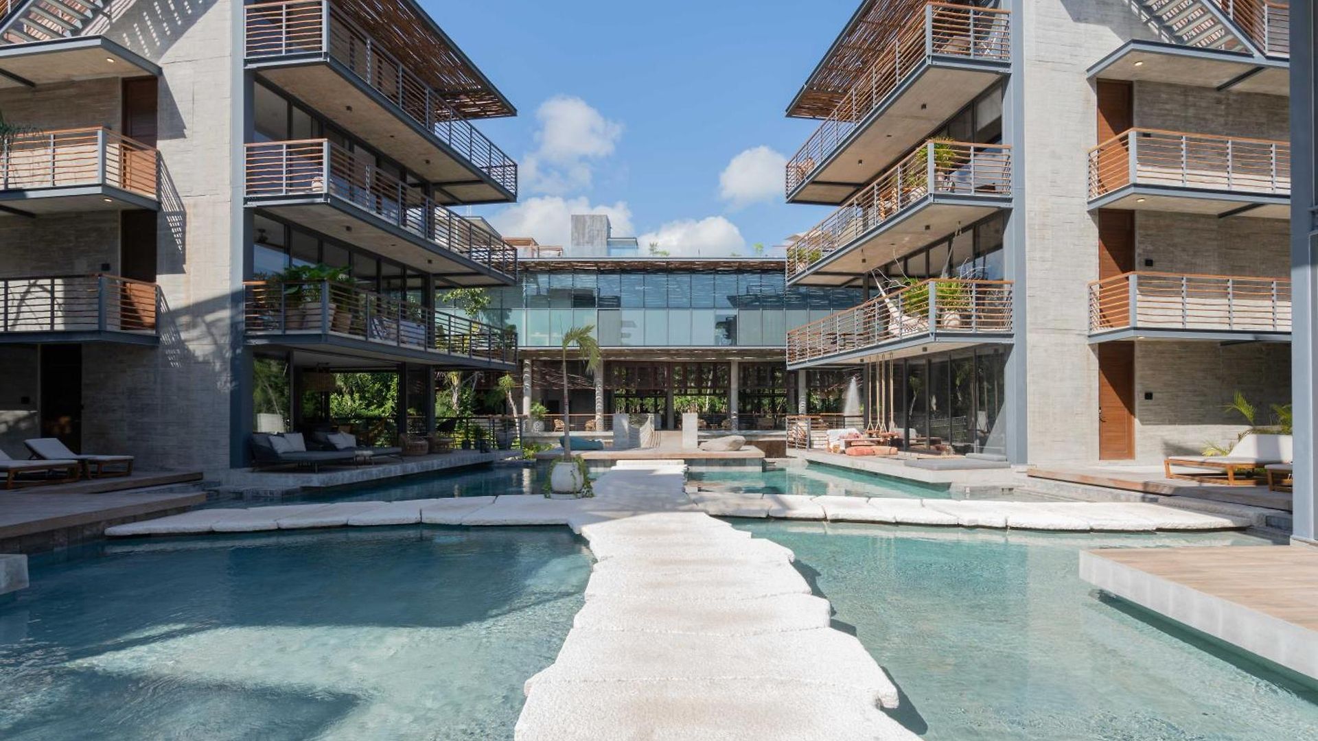 Amazing Penthouse Private Pool Close To