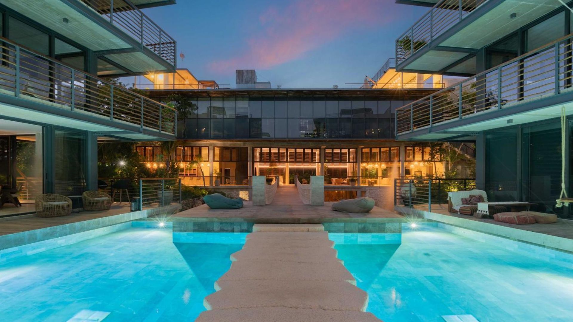 Amazing Penthouse Private Pool Close To