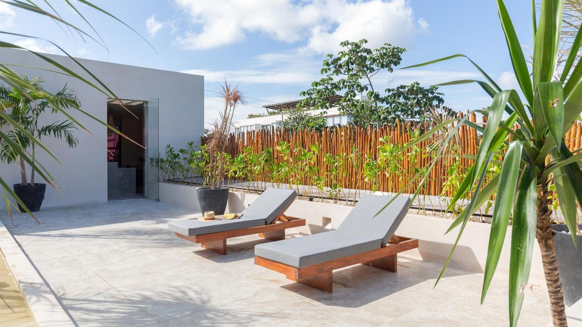 Villa Luxury Private 23 Meters Pool & Concierge *