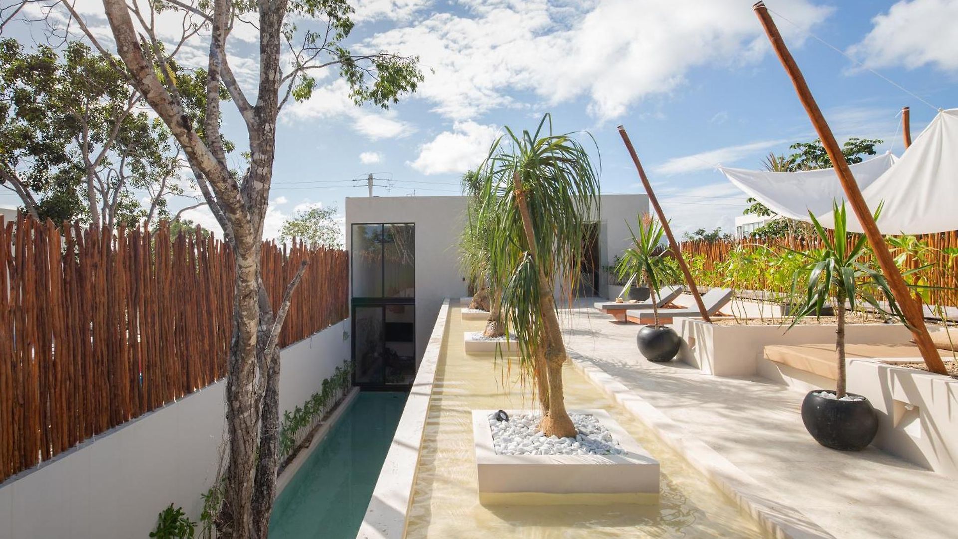 Luxury Private 23 Meters Pool & Concierge *