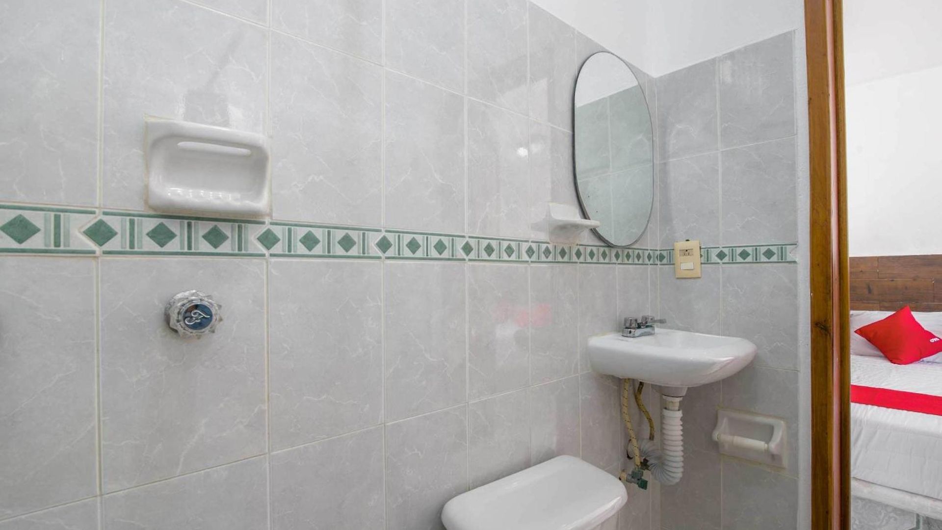 Oyo Palma Real Hotel