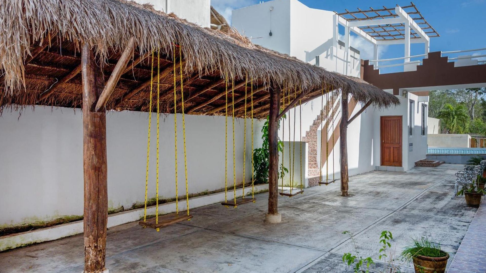 Oyo Palma Real Hotel