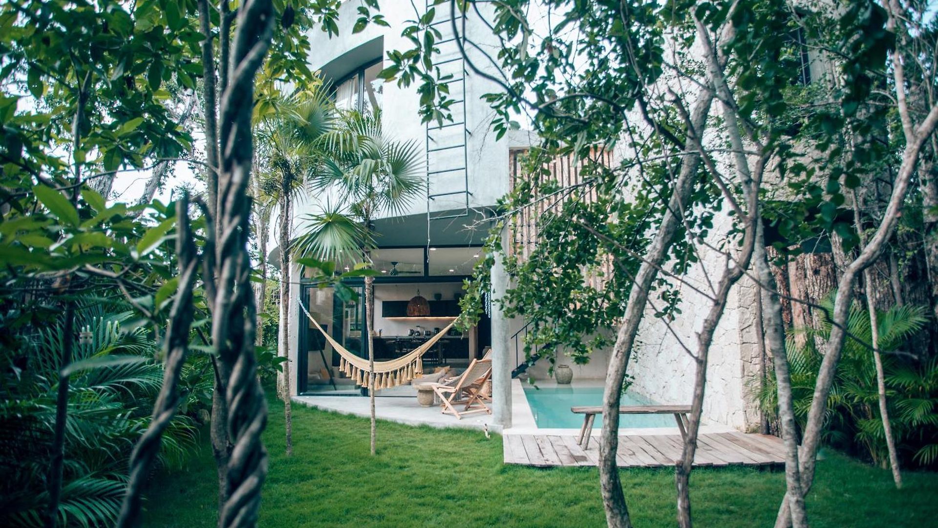 Jungle Boho - Pvt Pool -100mbs -concierge 8b