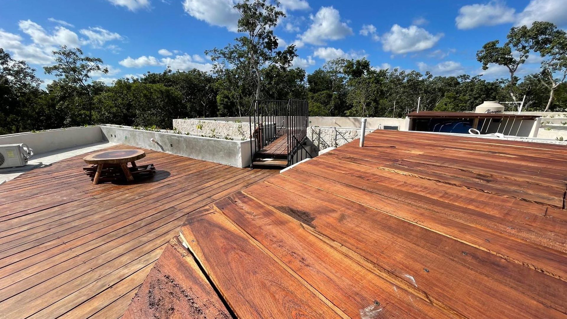 Round Luxury Private Pool & Jungle Rooftop 2b