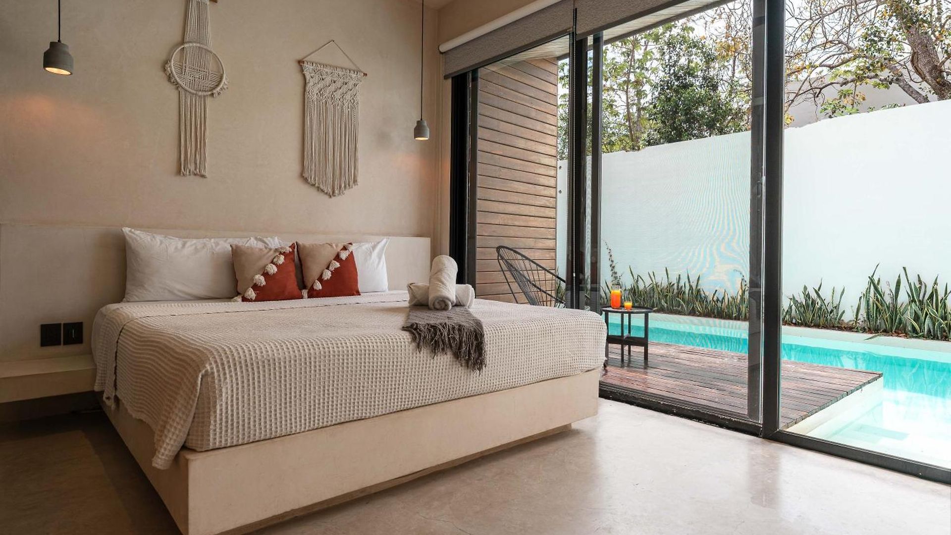 Waterhouse Deluxe Private Pool 10 Pax Tulum