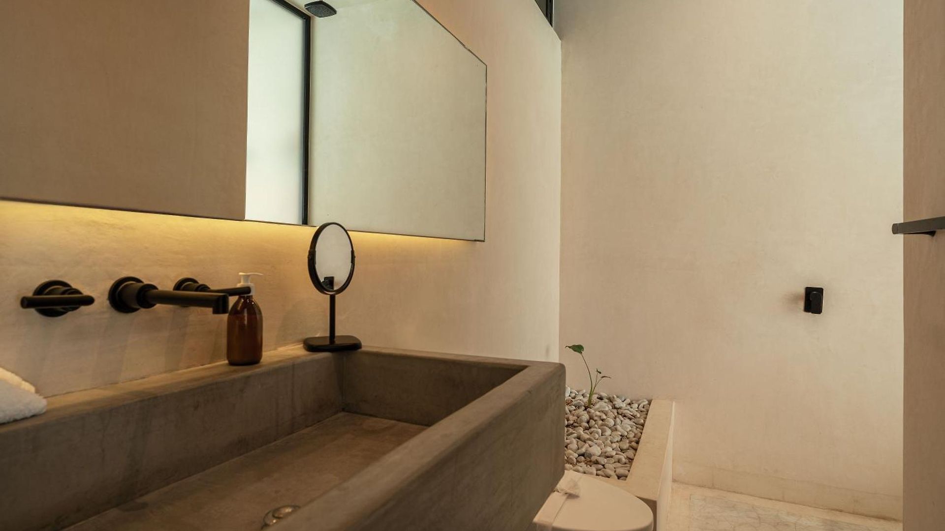 Waterhouse Deluxe Private Pool 10 Pax Villa *