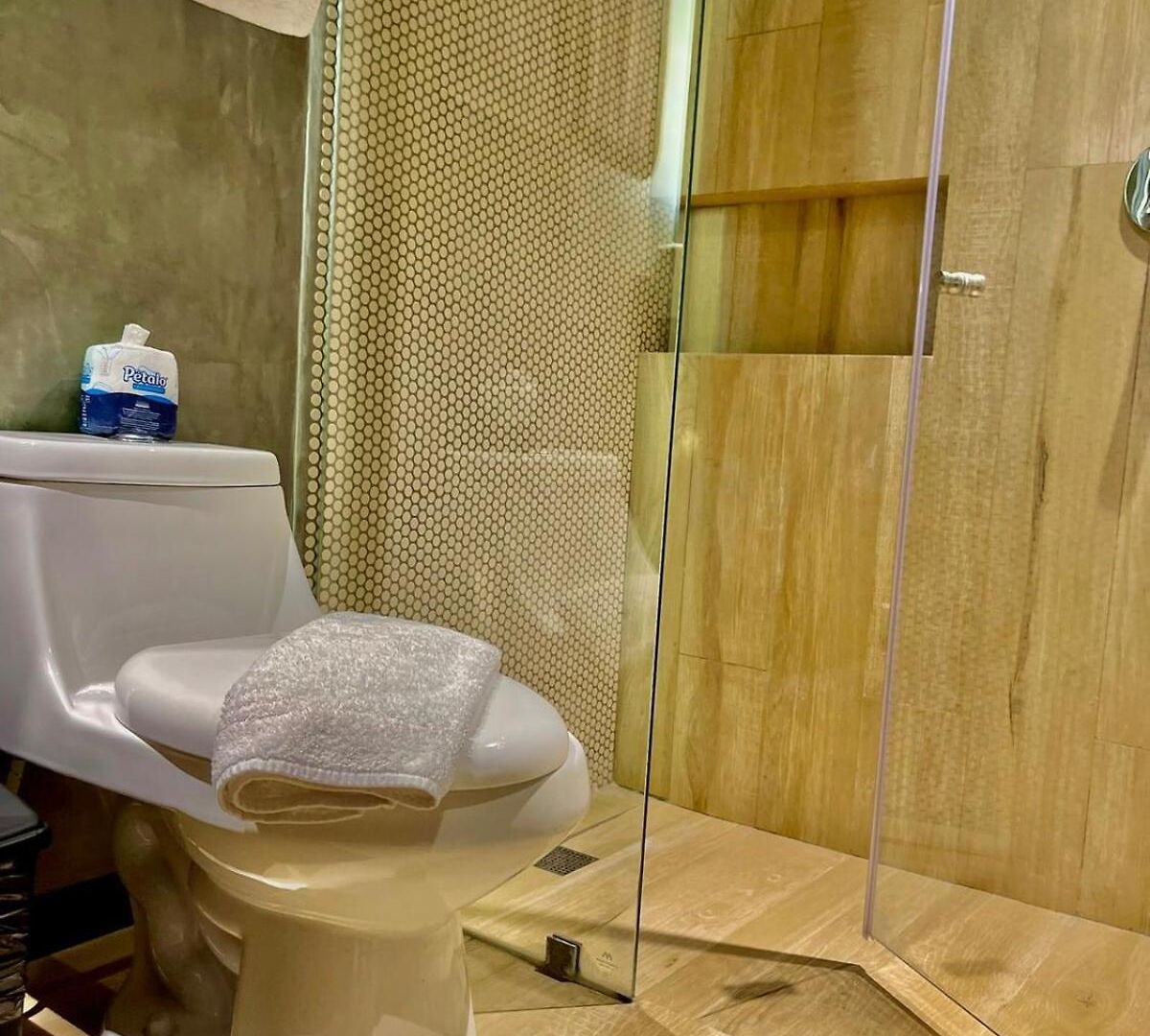 Exclusive Tuk Ph Luxury Comfort And Nature *