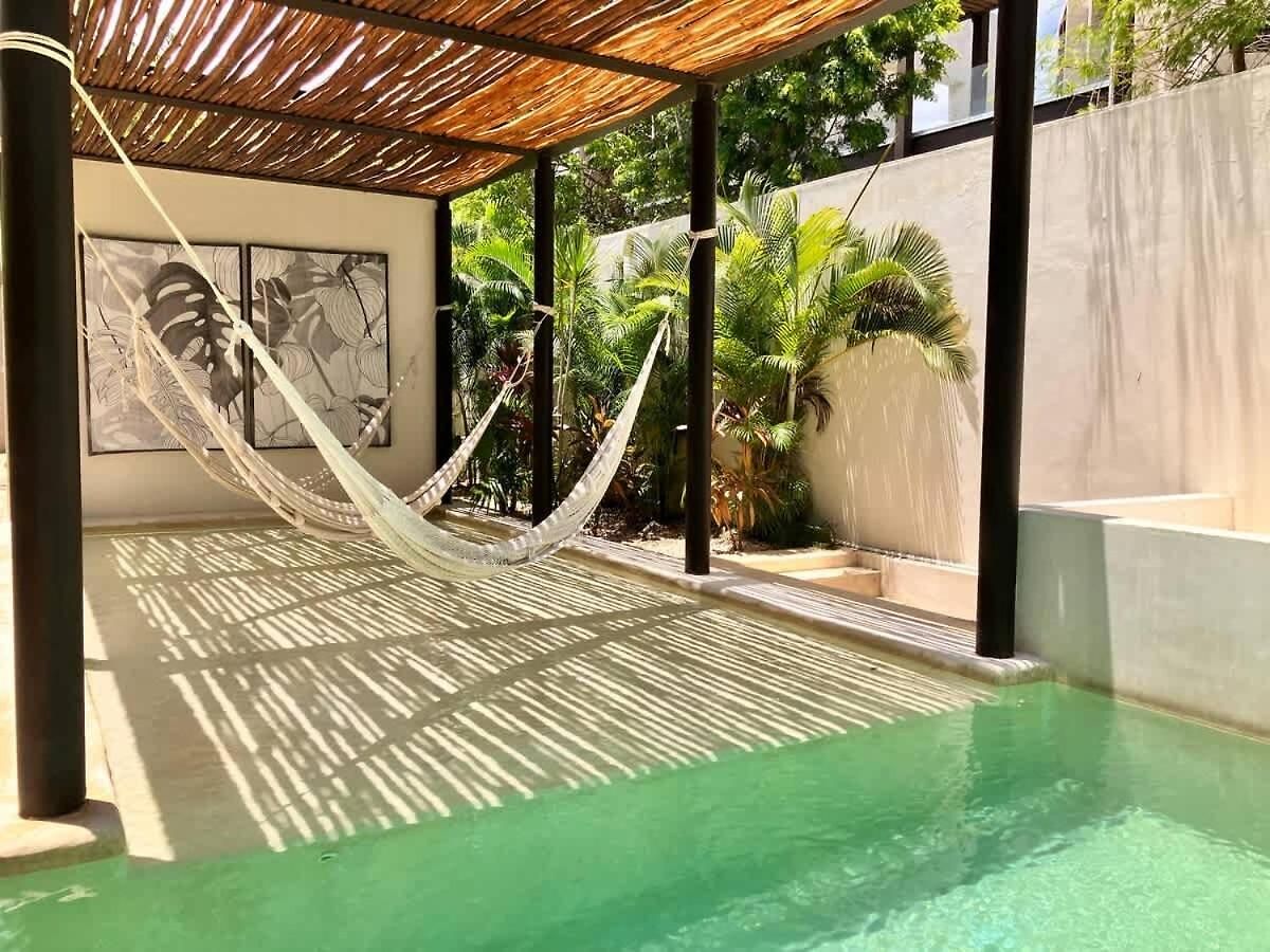 Center Family Double Four Guest With Free Parking Pool Ac Kitchenette Near Apartamento