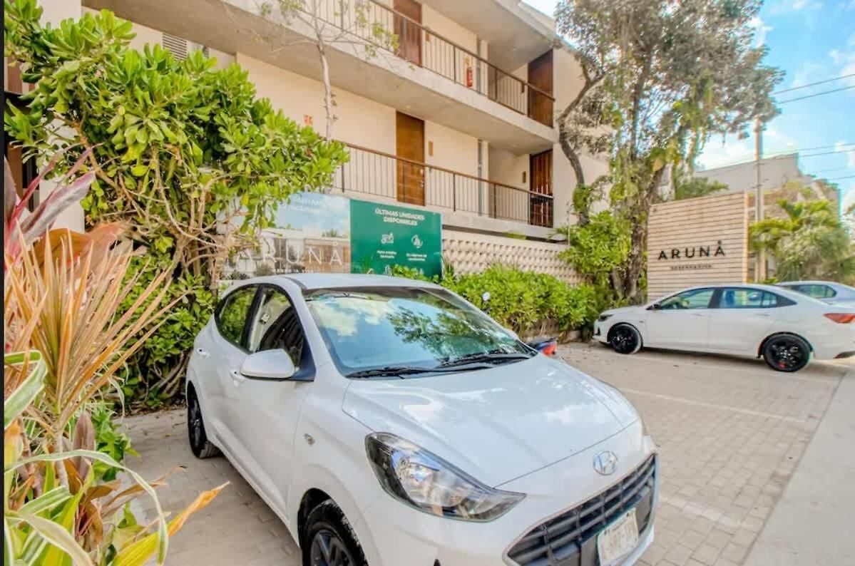 Center Family Double Four Guest With Free Parking Pool Ac Kitchenette Near