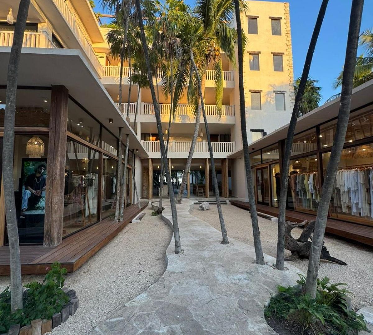Azucar Hotel