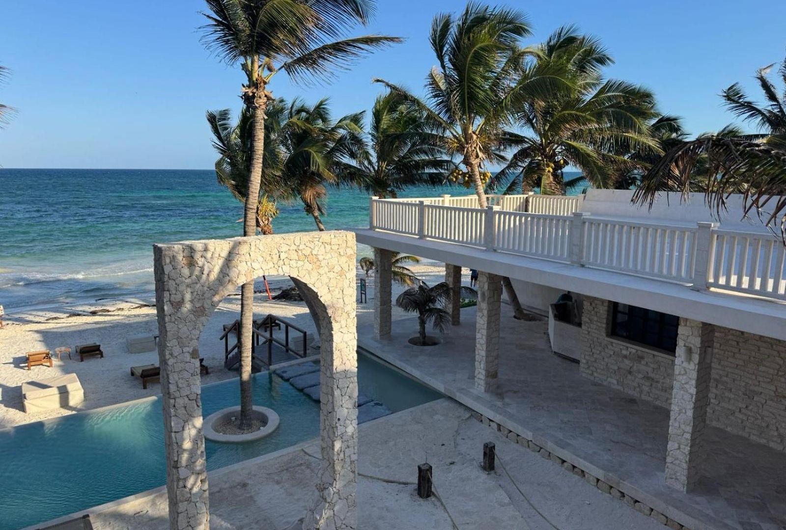 Azucar Hotel