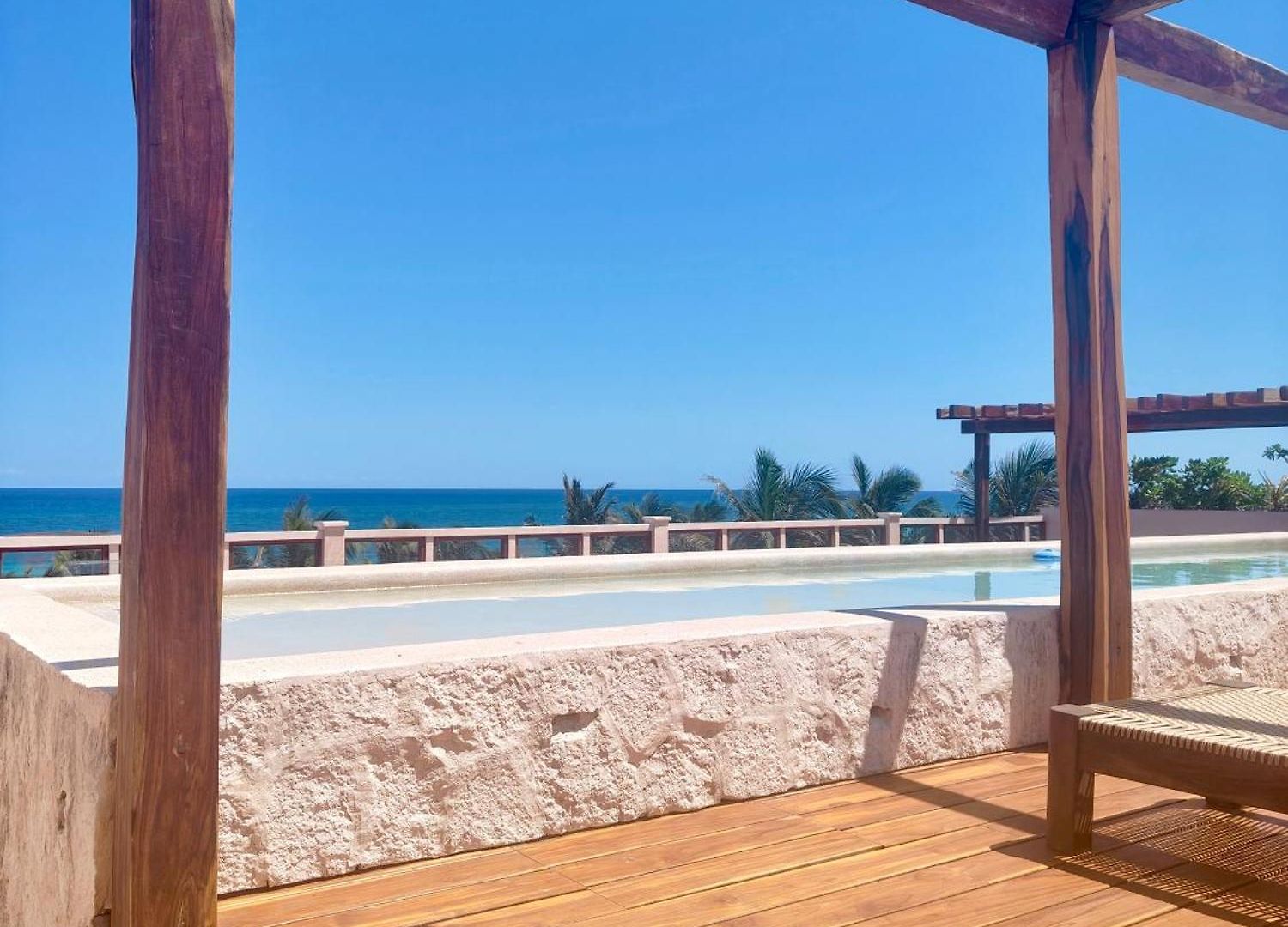 Hotel Azucar