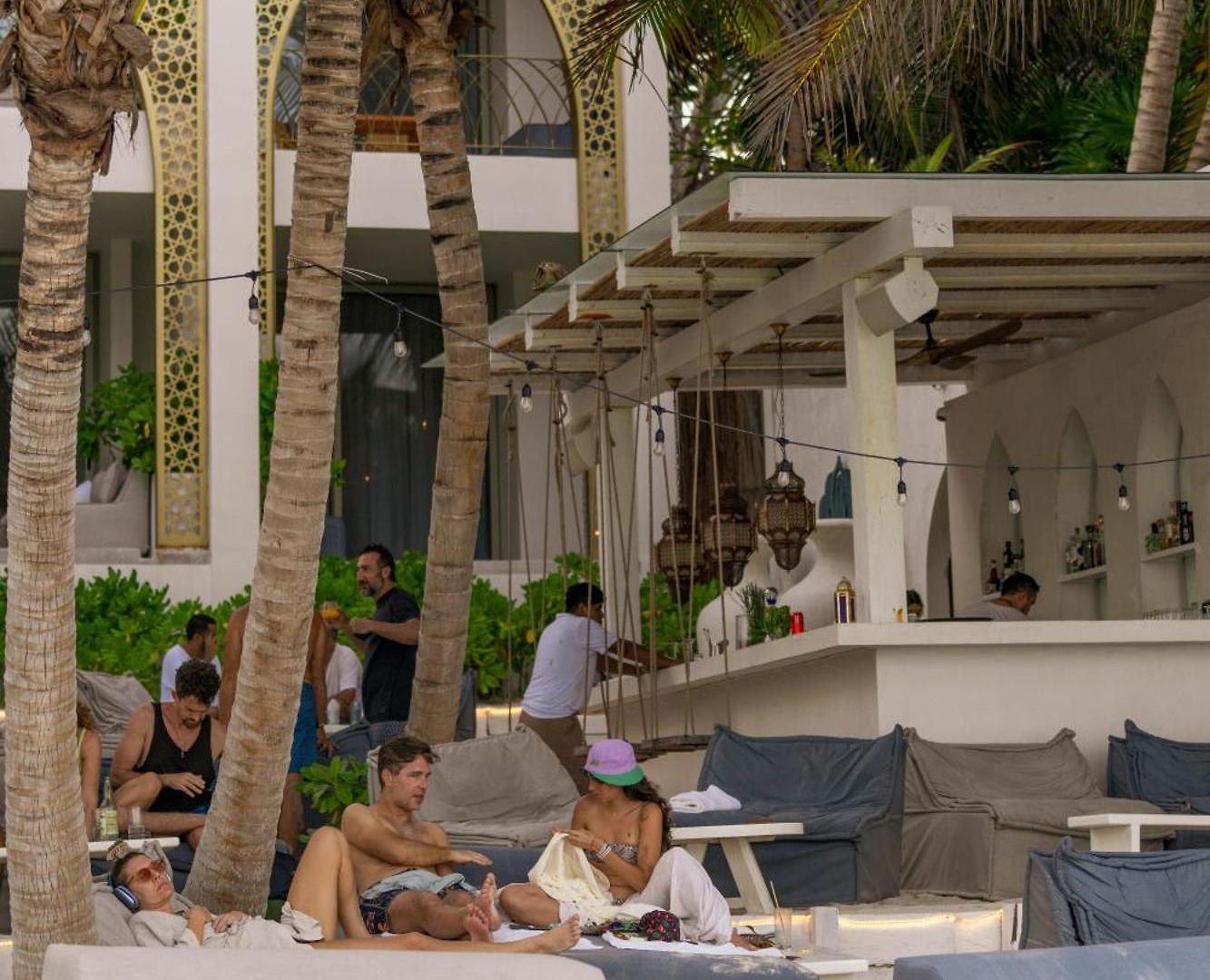 Hotel Sana Beachfront Boutique