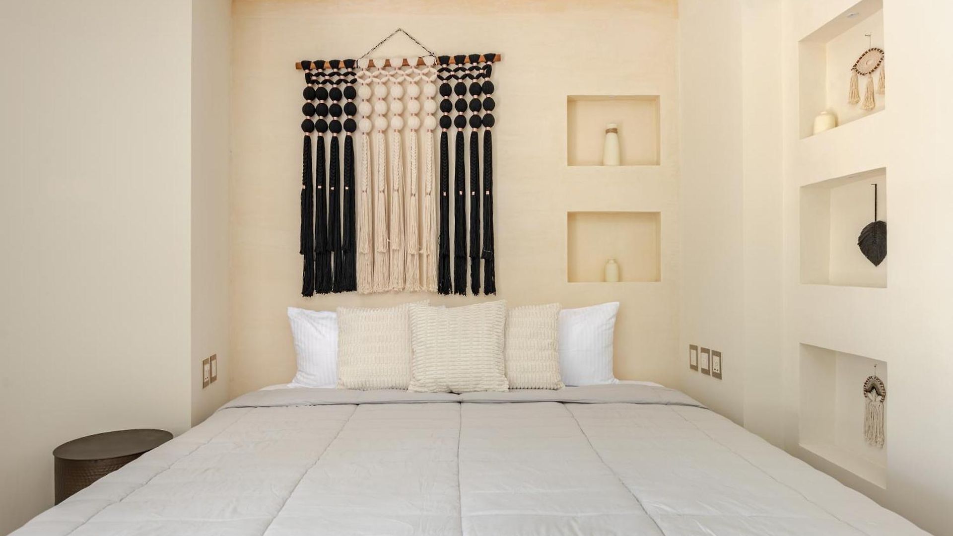 Ocean Breeze - A Few Steps From The Beach! Villa